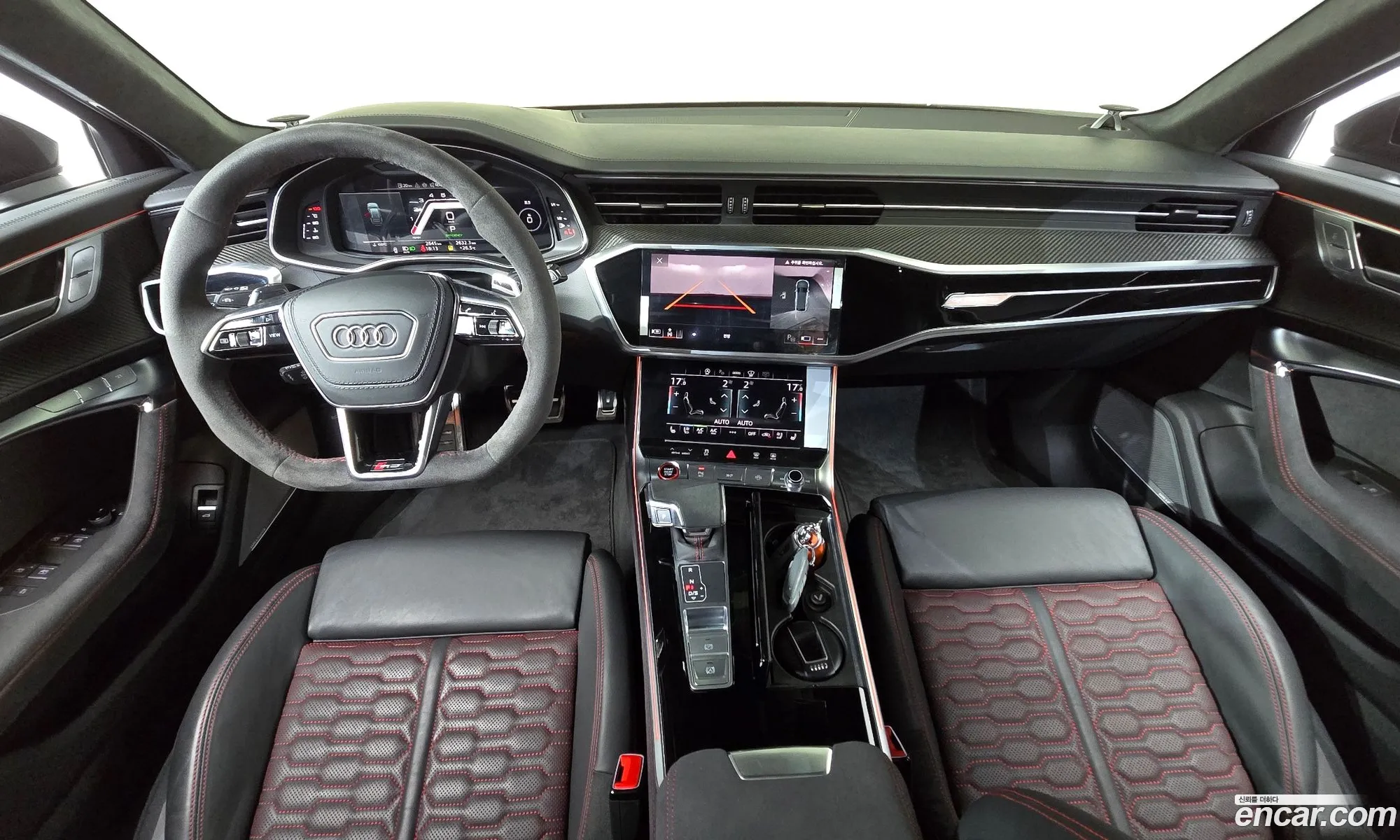 Audi RS6 2025 WUAZZZF2XSN908152 — 33