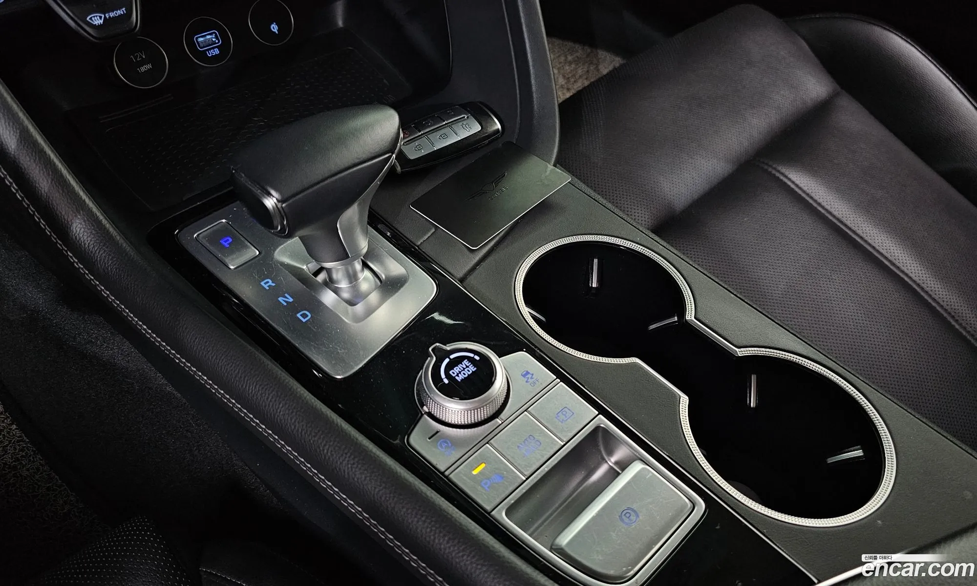 Genesis G70 2020 KMTG341ADMU077968 — 6