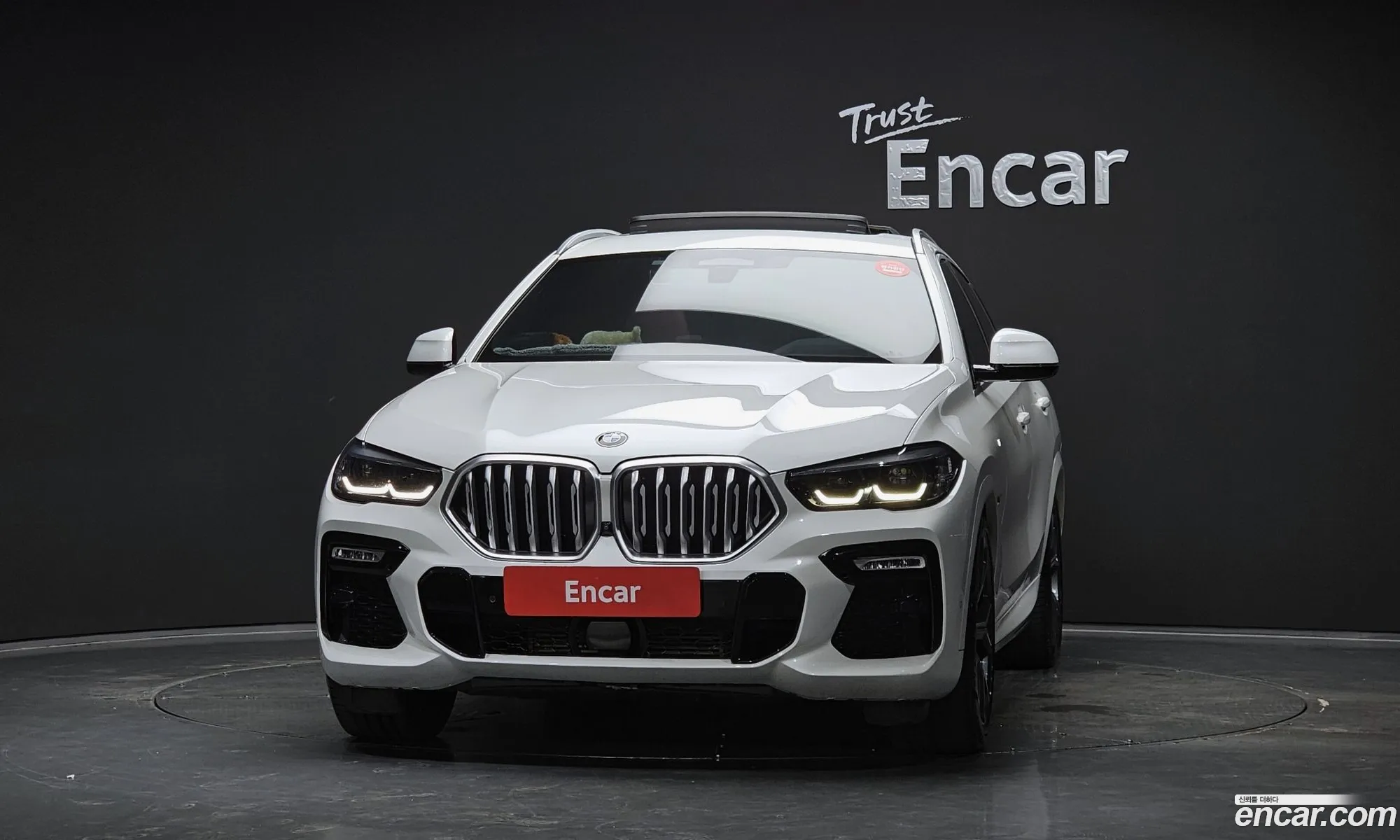 BMW X6 2020 — 16