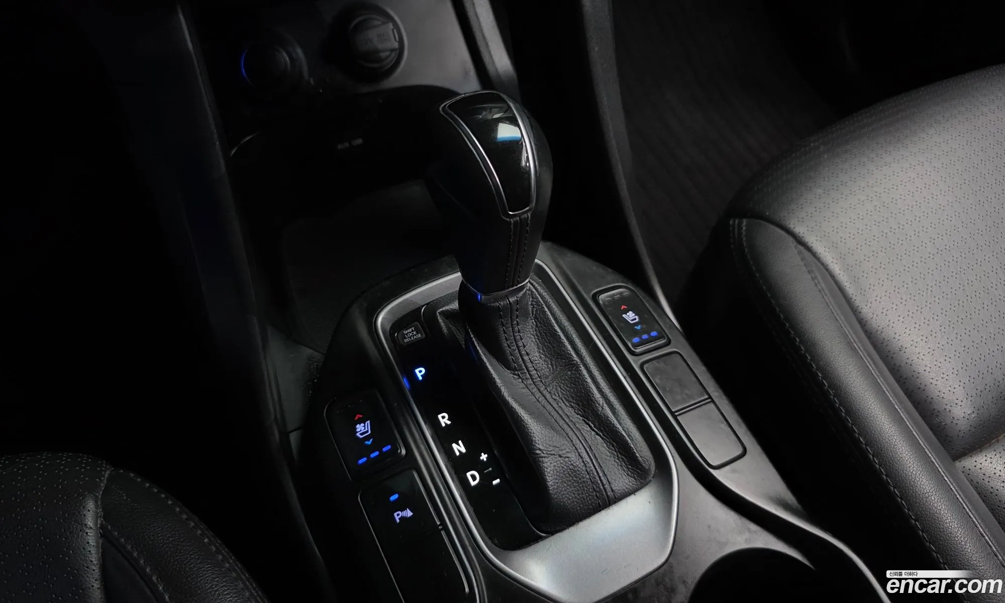 Hyundai Maxcruz 2013 KMHSN81XBEU022954 — 7