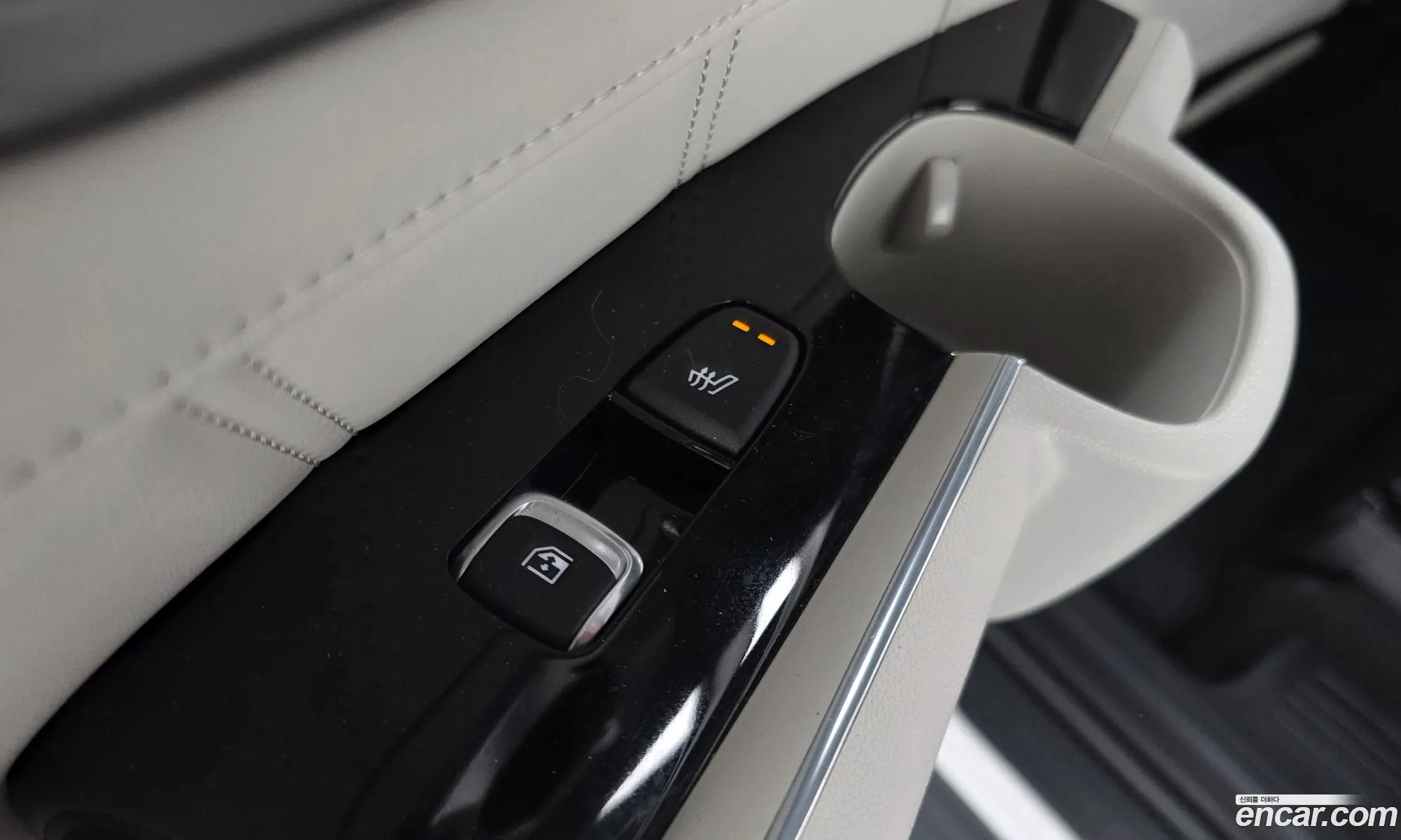 Kia Sorento 2022 KNARK81GBPA156705 — 10
