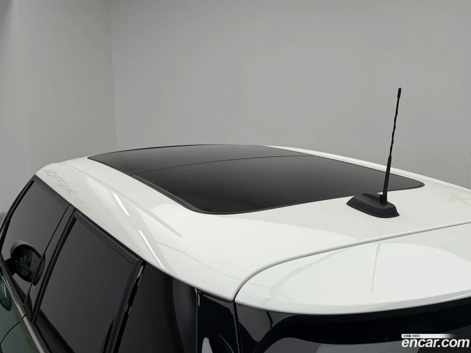 Mini Cooper 2021 — 19