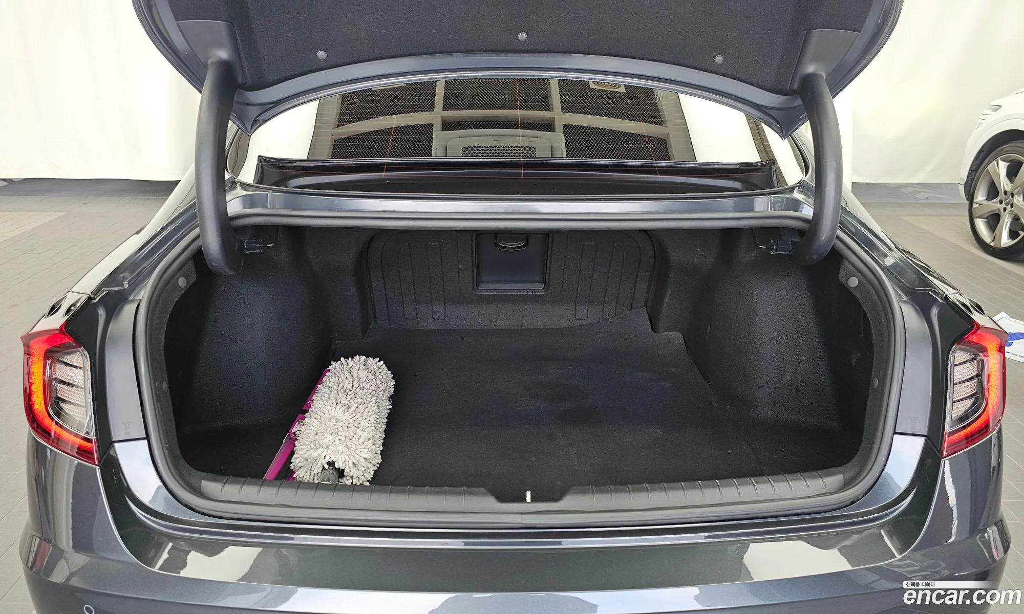 Hyundai Sonata 2020 KMHL6412BMA107613 — 11
