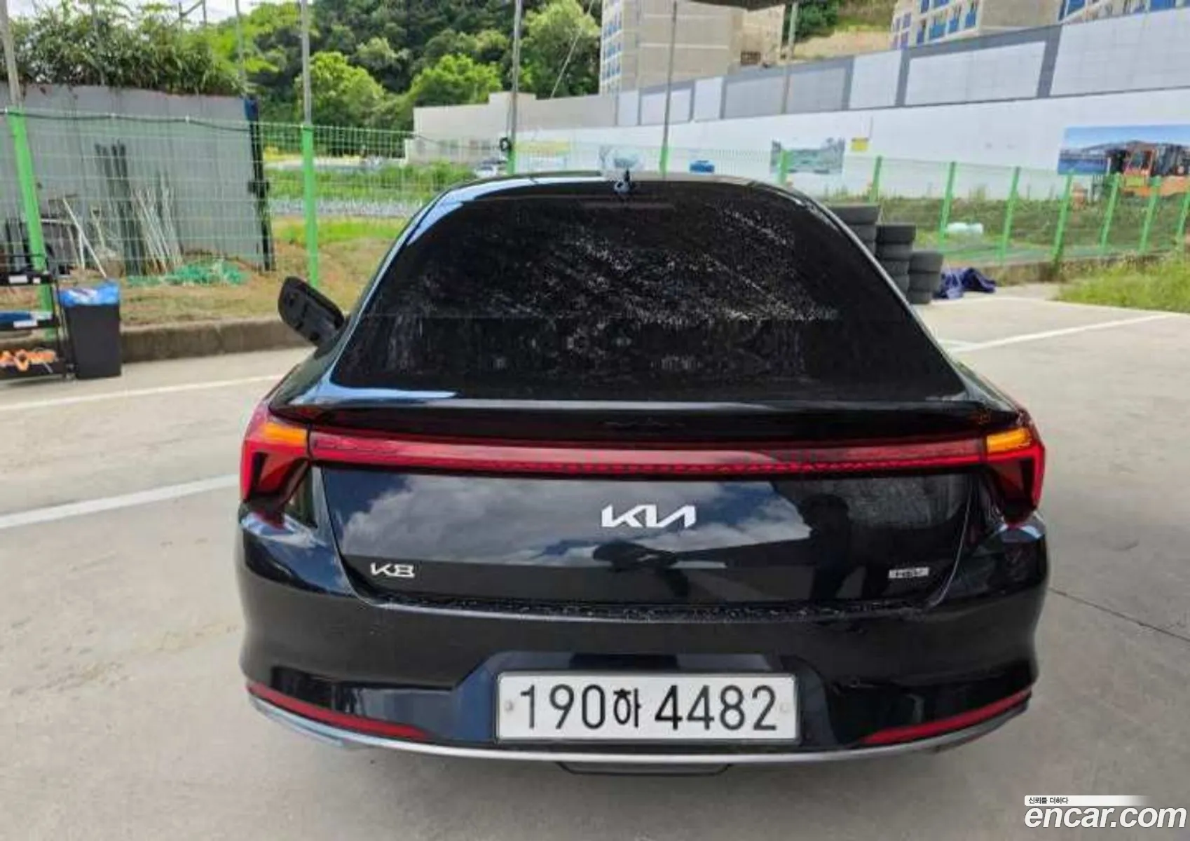 Kia K8 Hybrid 2023 — 9