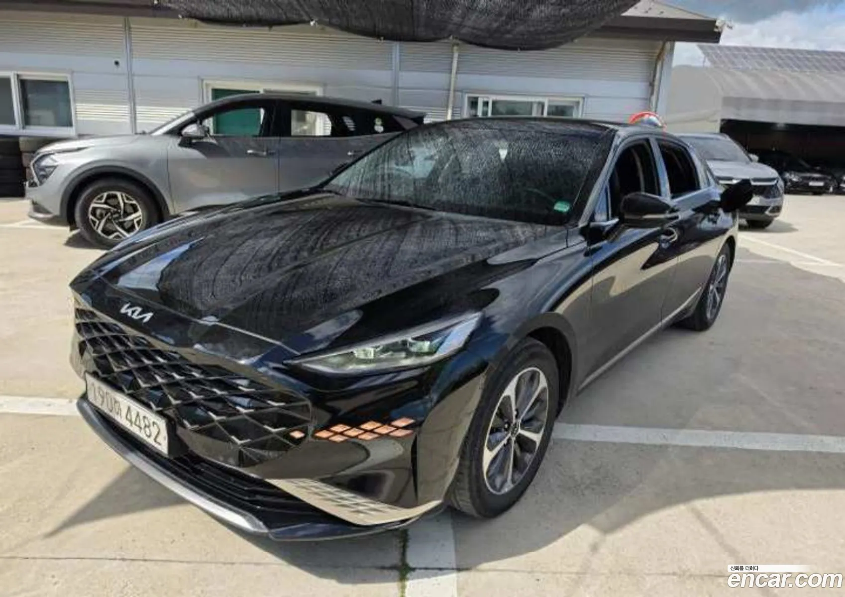 Kia K8 Hybrid 2023 — 6