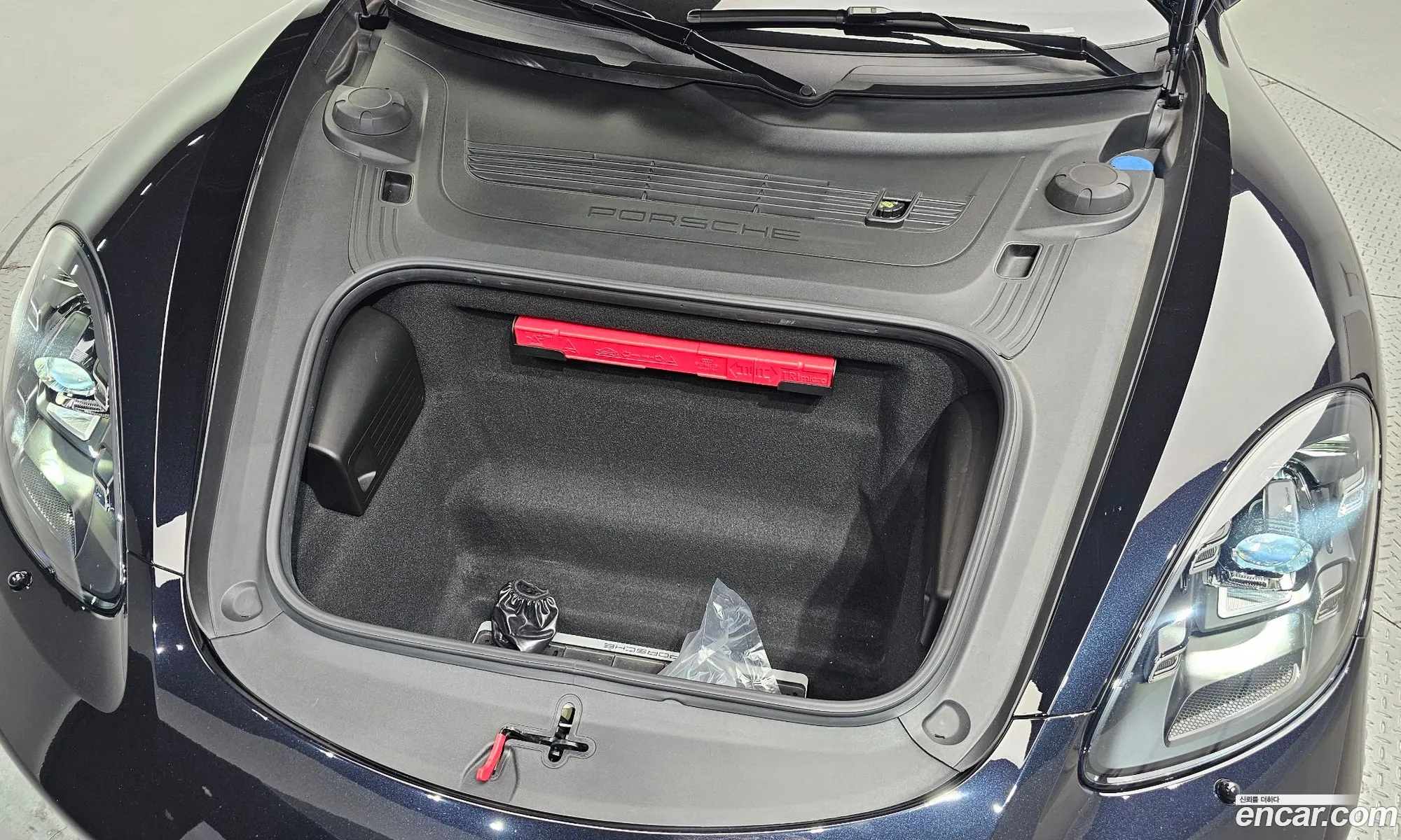 Porsche 718 Boxster 2019 WP0CB2983LS225209 — 17