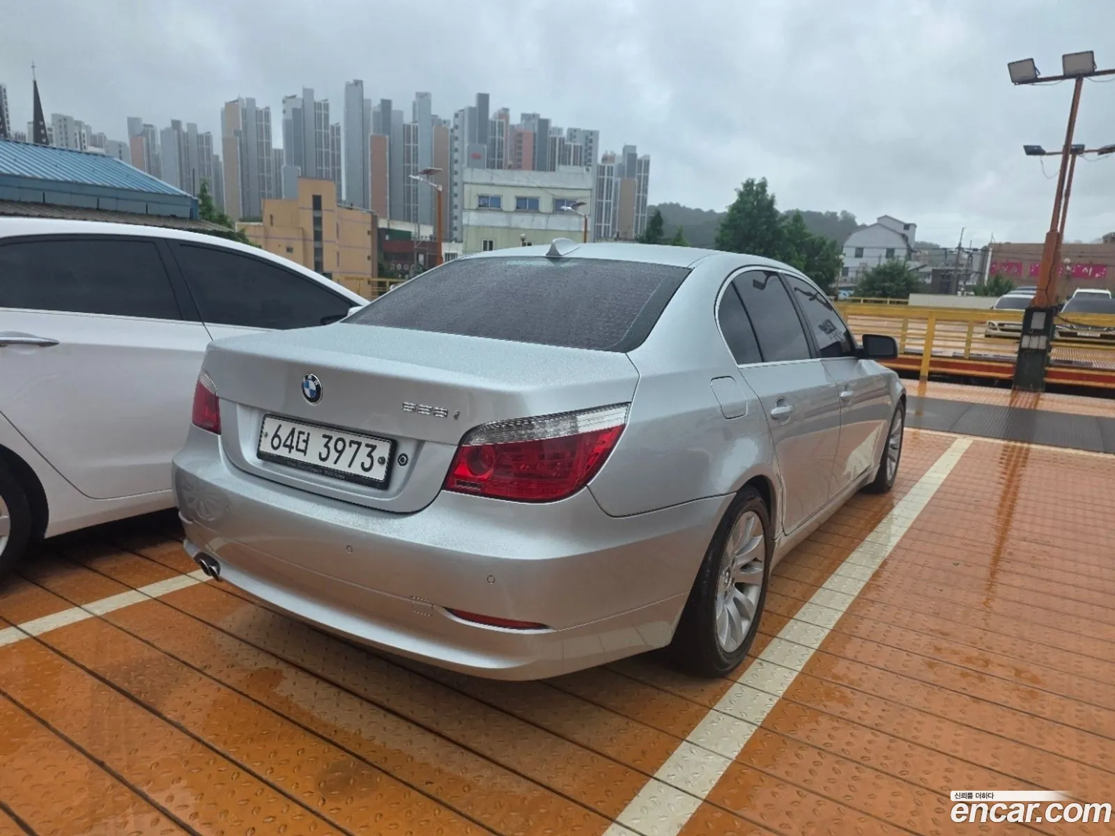 BMW 5 Series 2008 — 6