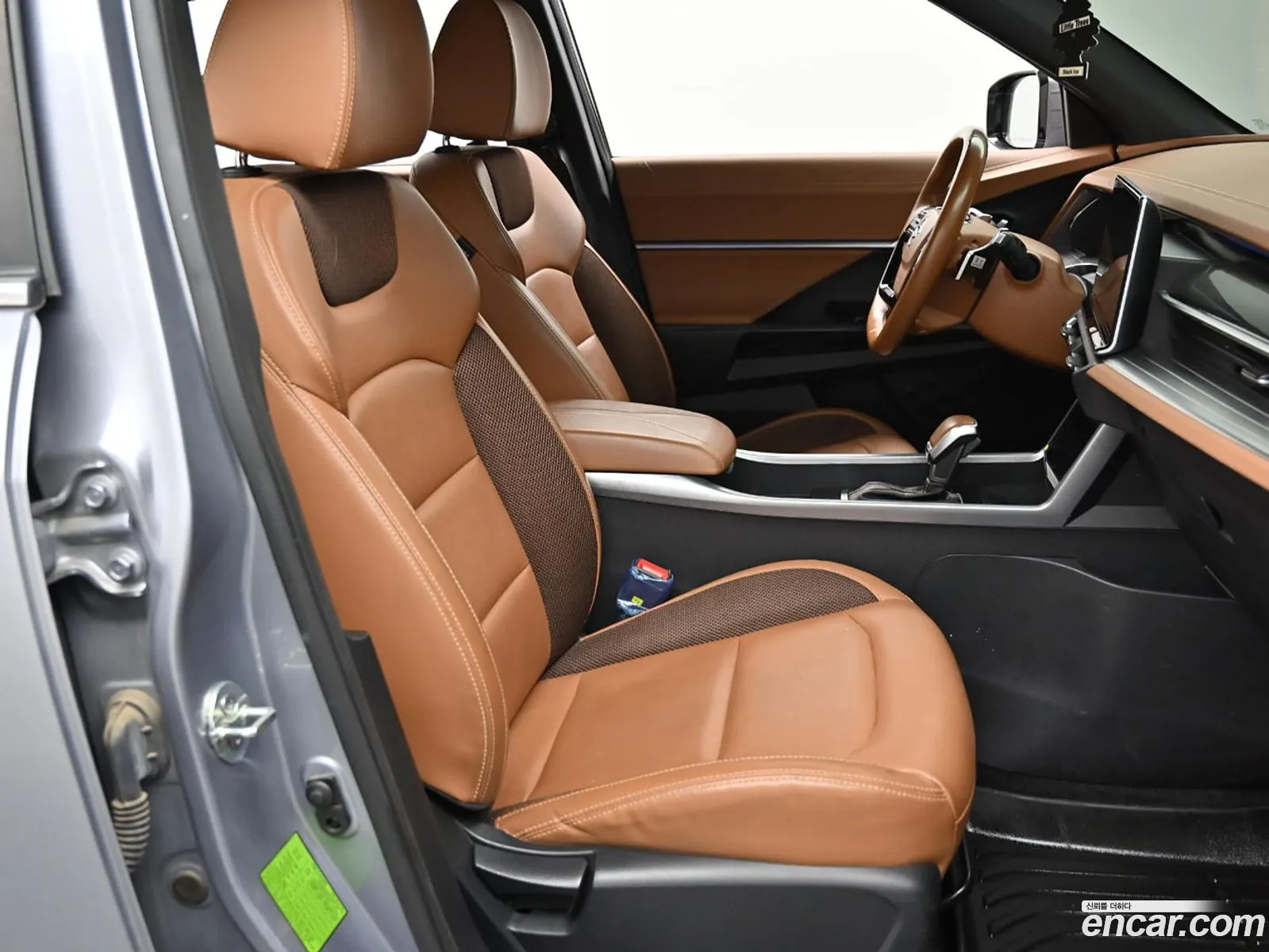 KG Mobility (SsangYong) Torres 2022 — 18