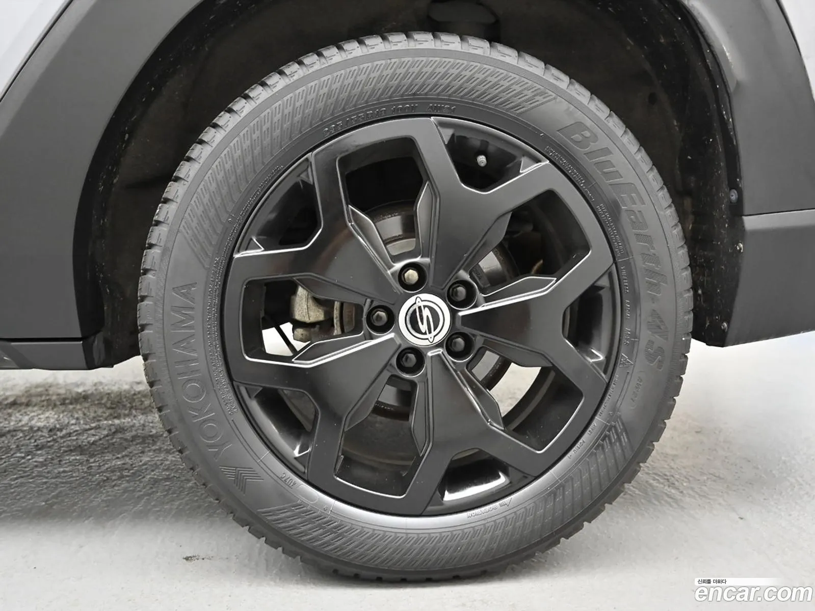 KG Mobility (SsangYong) Torres 2022 — 4