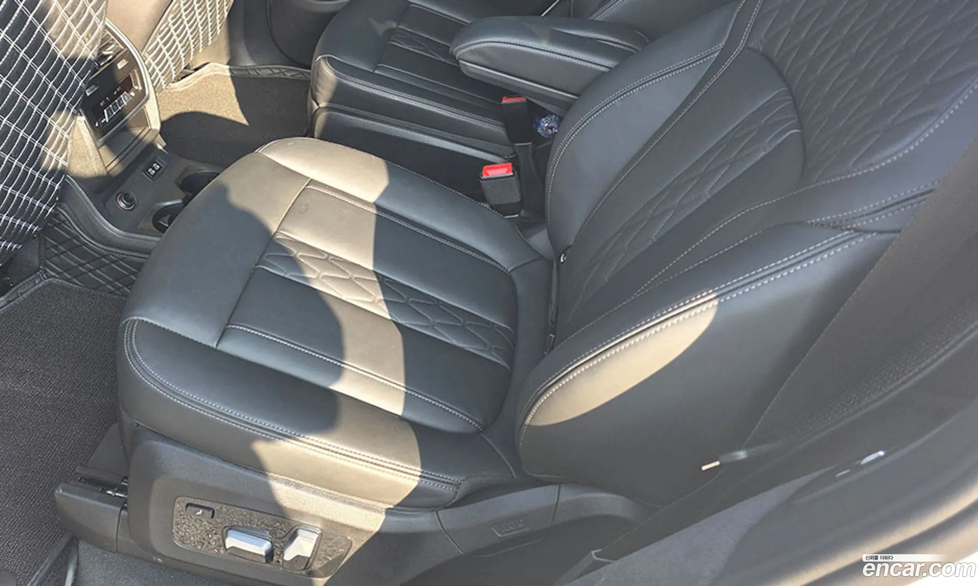 BMW X7 2024 — 16