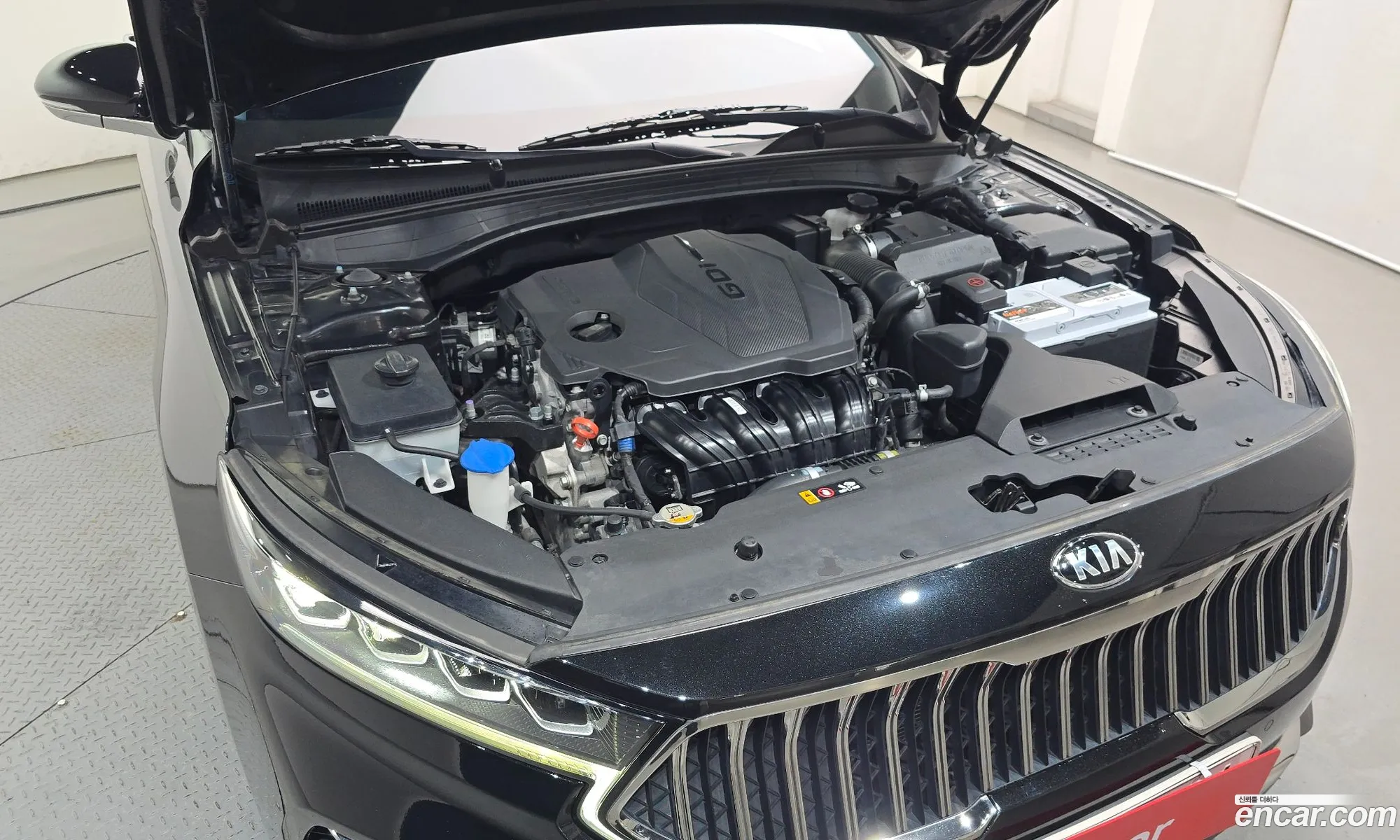 Kia K7 Premier 2020 — 17