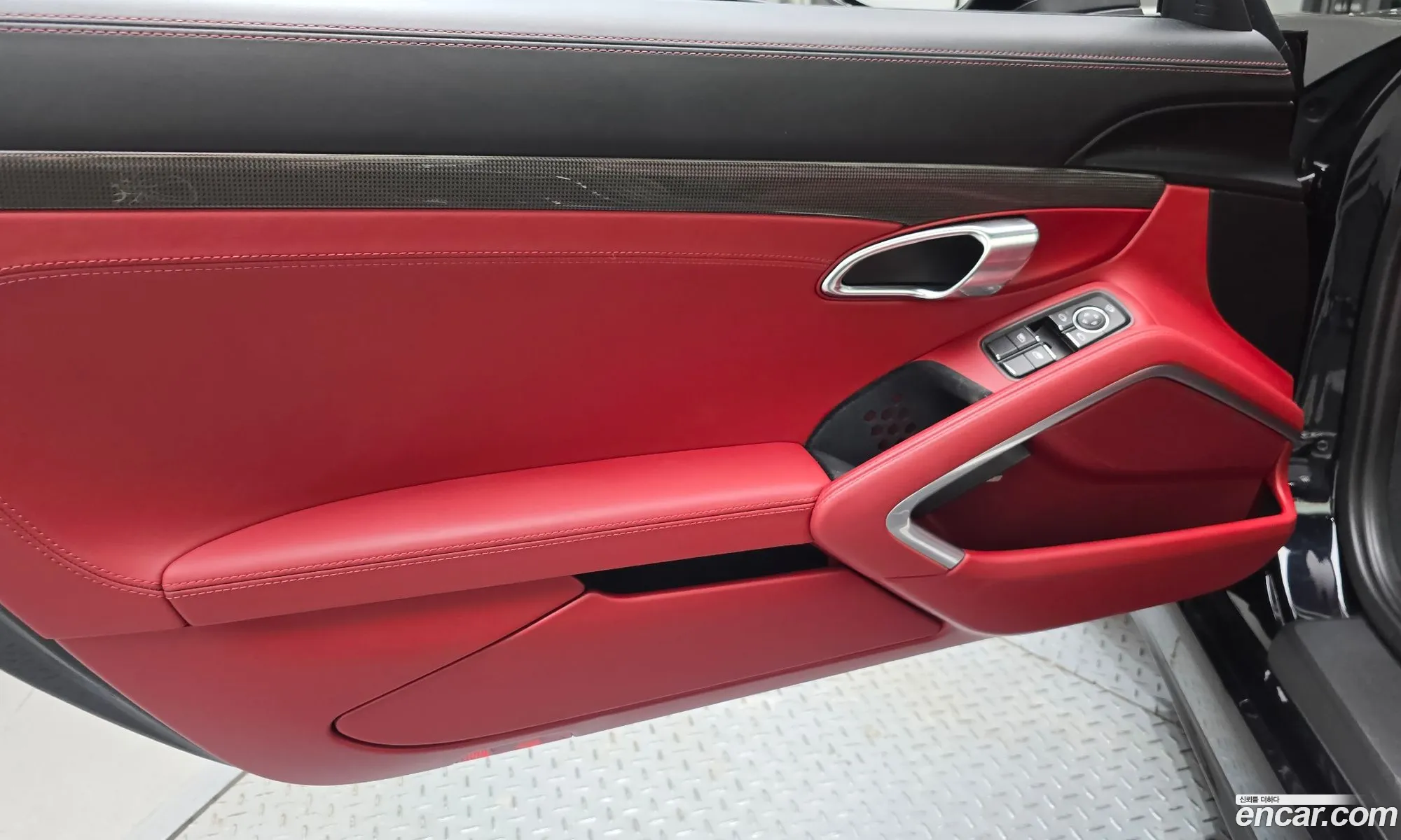 Porsche 718 Boxster