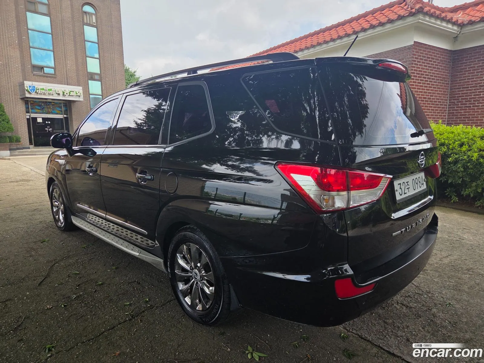 KG Mobility (SsangYong) Korando Turismo 2015 — 7