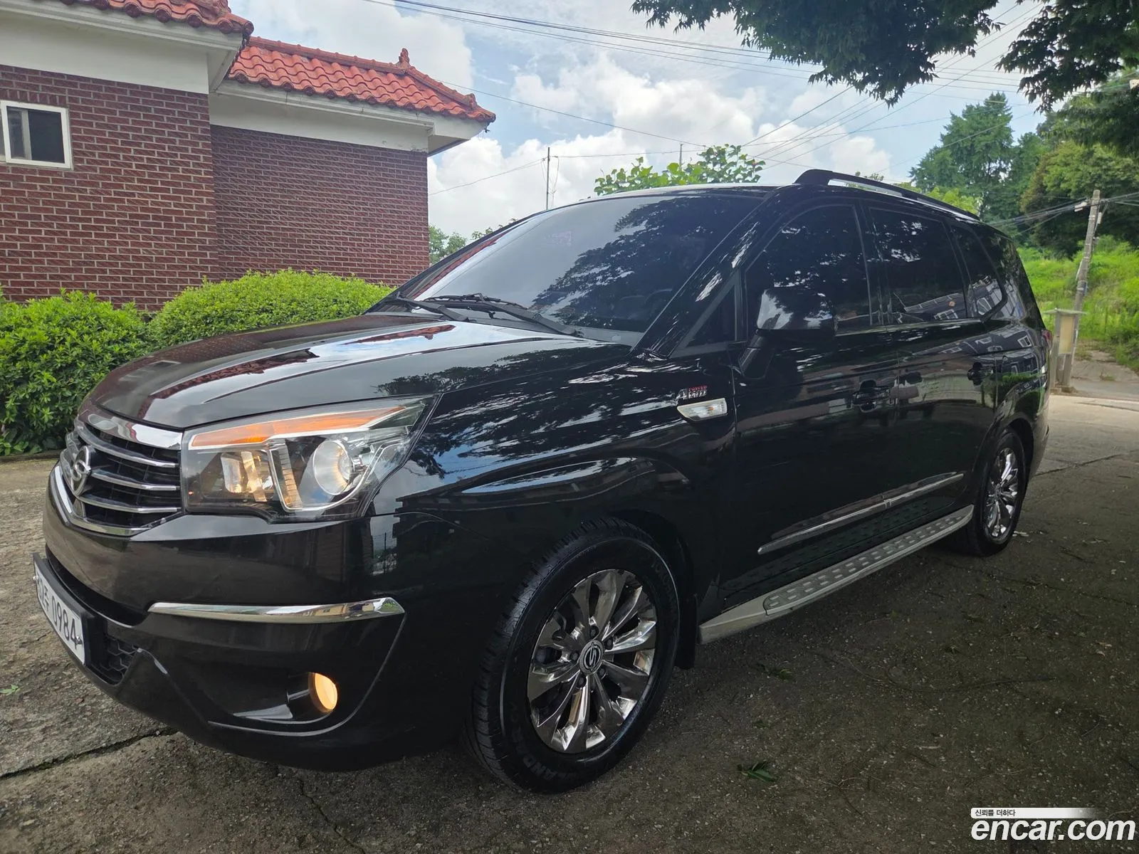 KG Mobility (SsangYong) Korando Turismo 2015 — 20