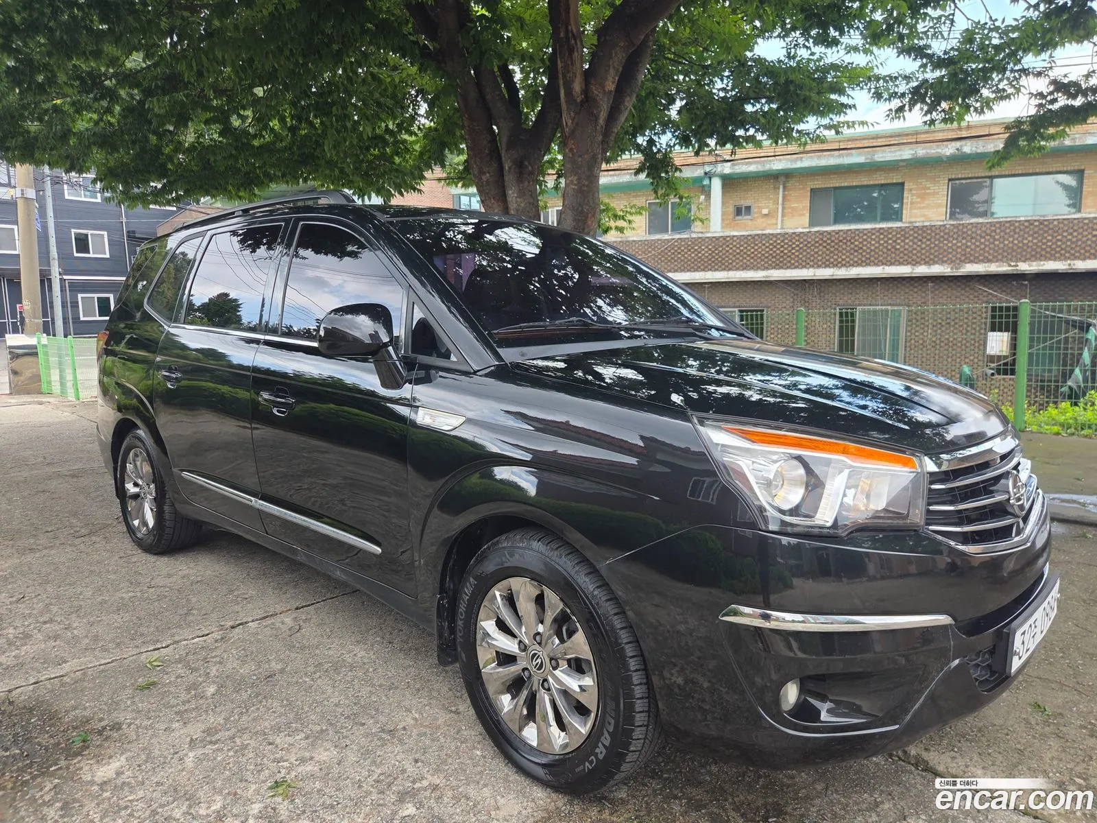 KG Mobility (SsangYong) Korando Turismo 2015 — 11