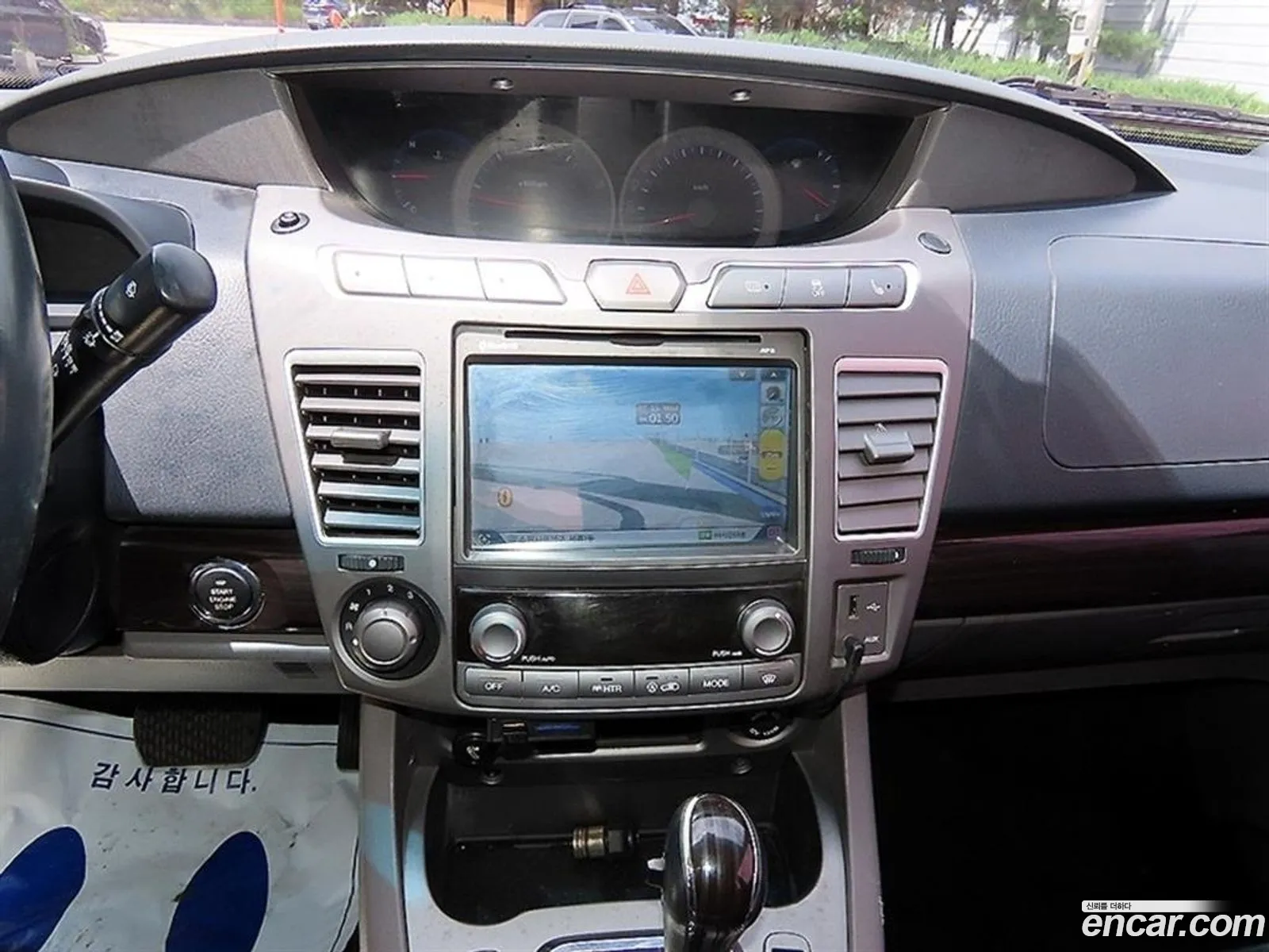 KG Mobility (SsangYong) Korando Turismo 2015 — 3