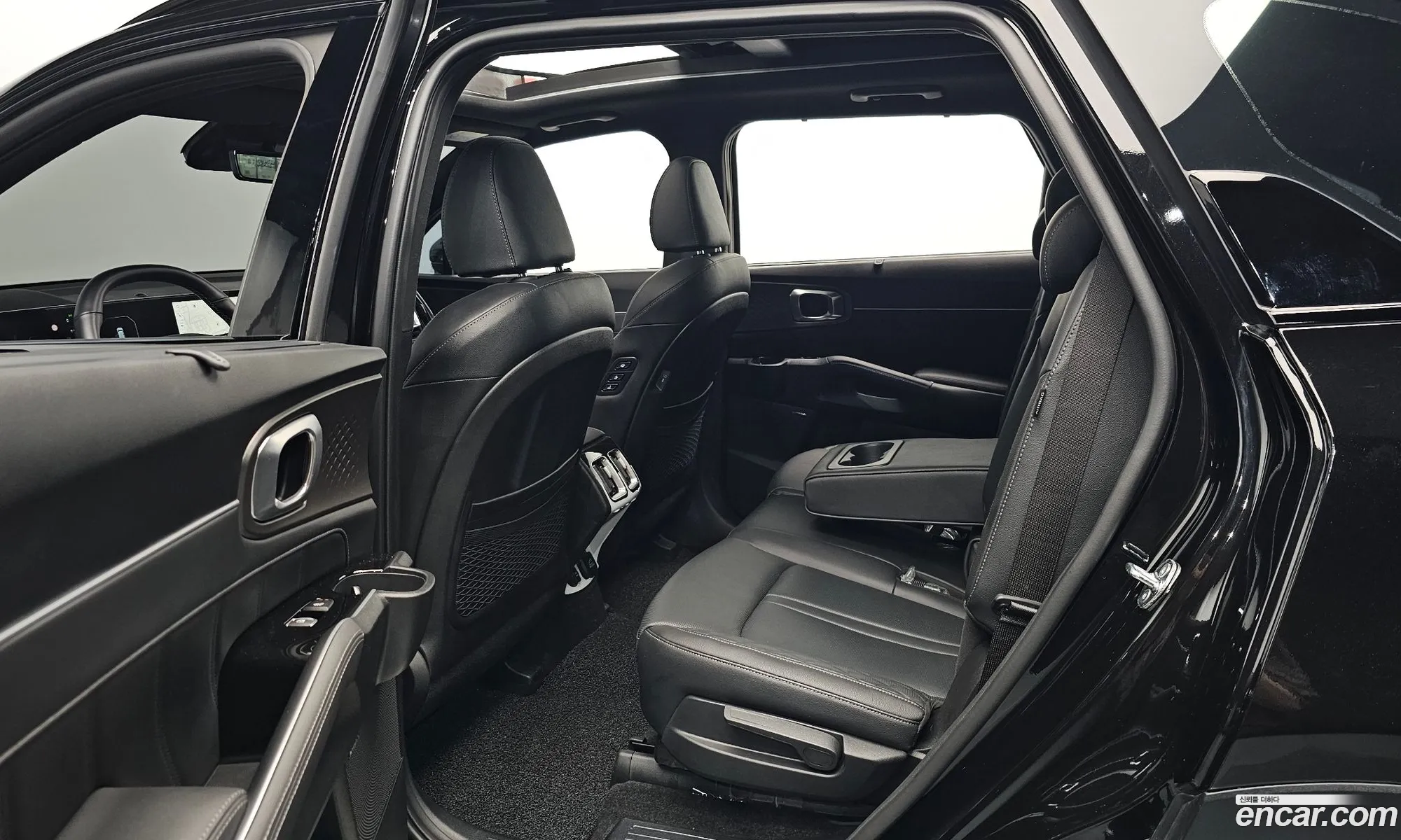 Kia Sorento 2025 — 16