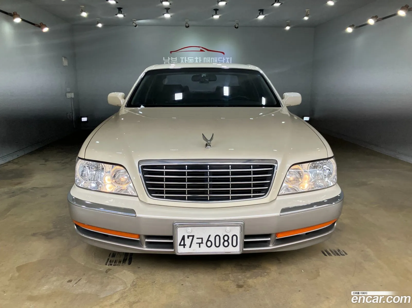 Hyundai Equus 2000 — 12