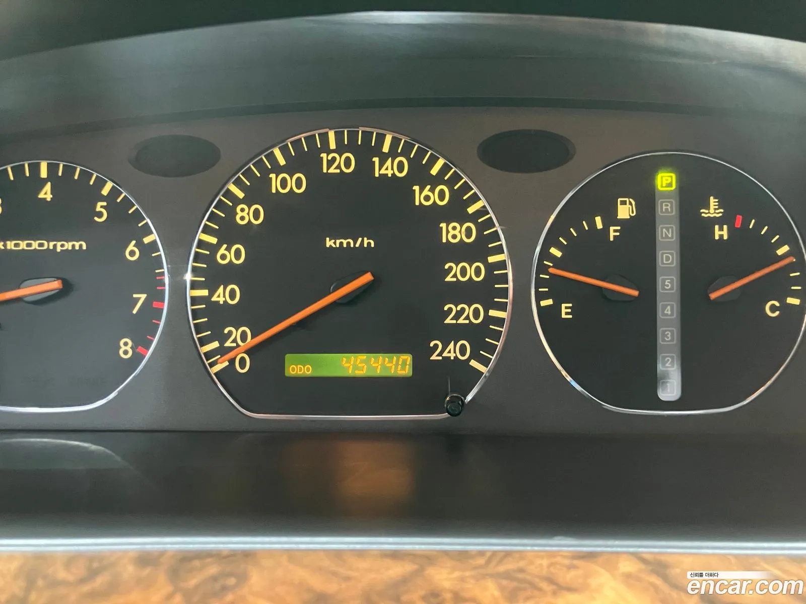 Hyundai Equus 2000 — 3