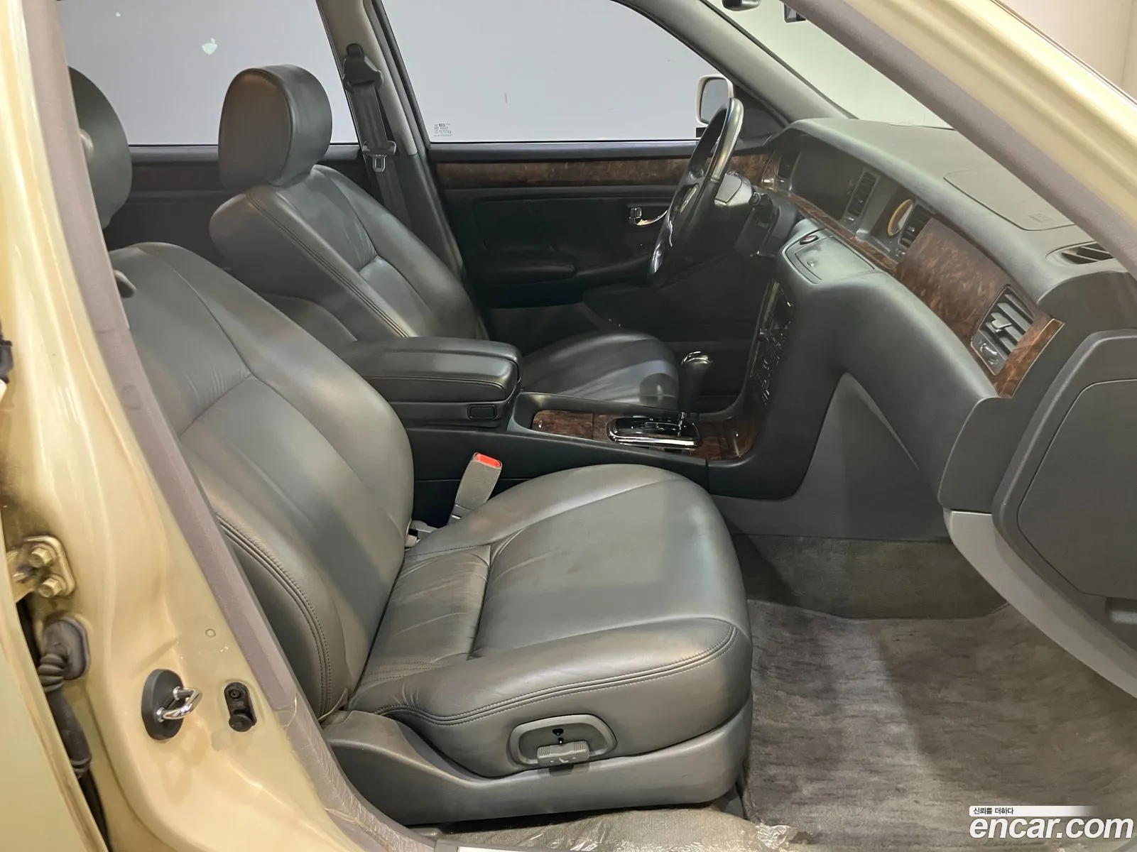 Hyundai Equus 2000 — 5