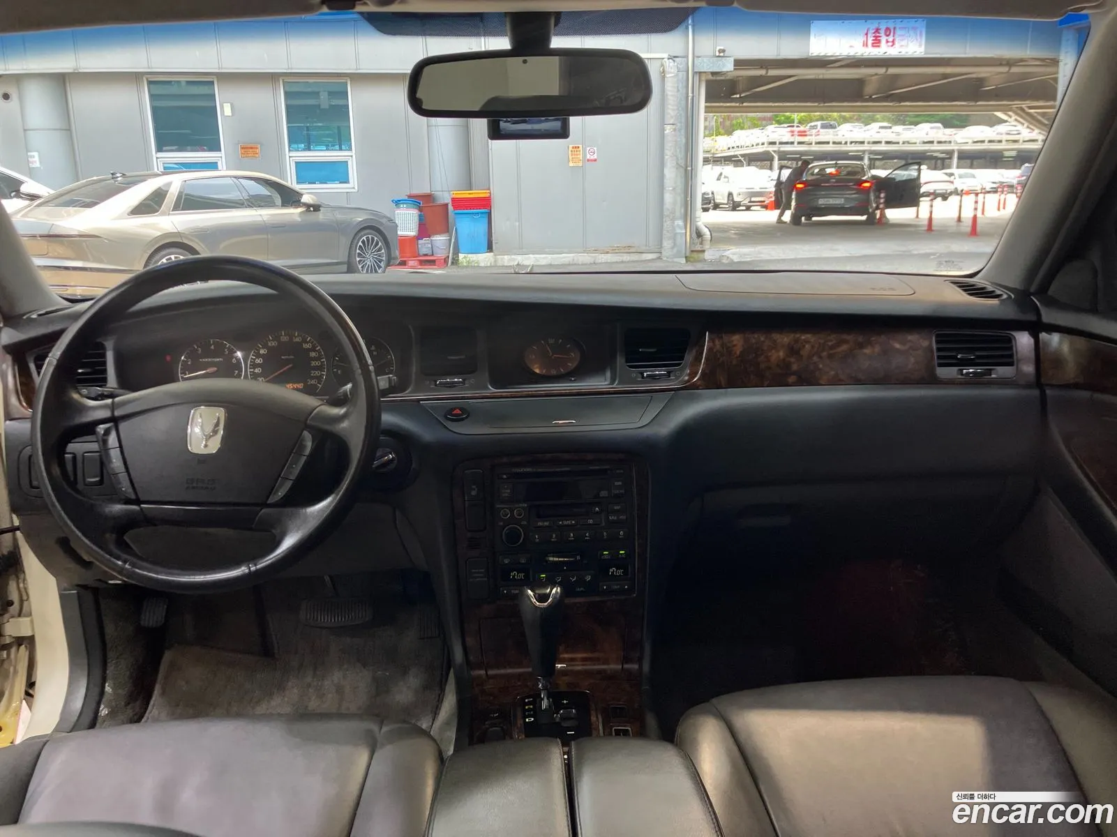 Hyundai Equus 2000 — 13