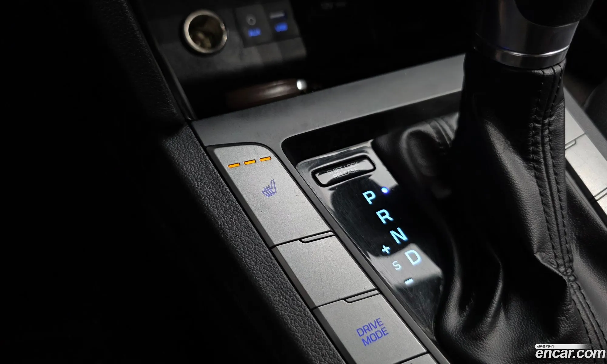 Hyundai Elantra AD 2019 — 27