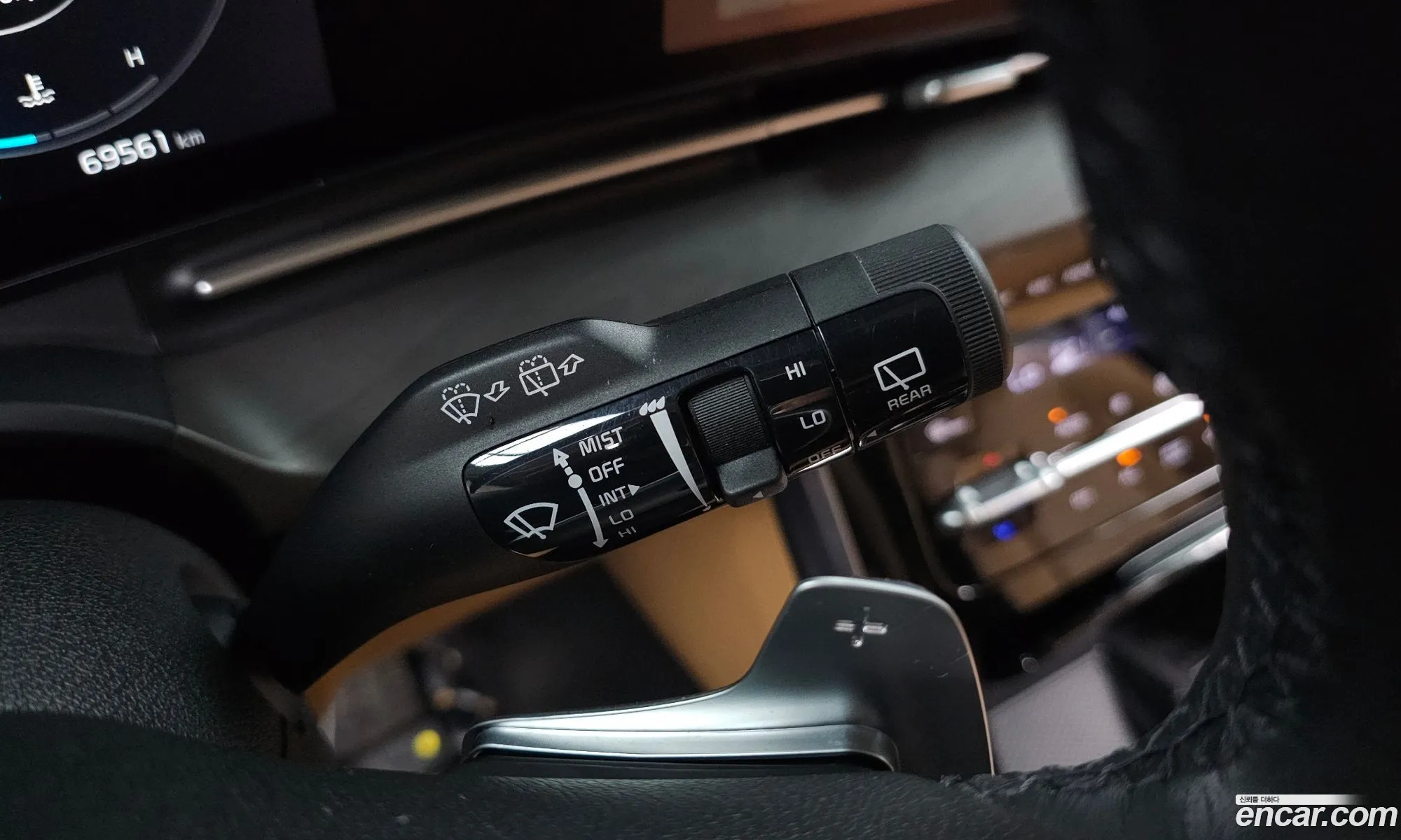 Kia Carnival 2021 — 25