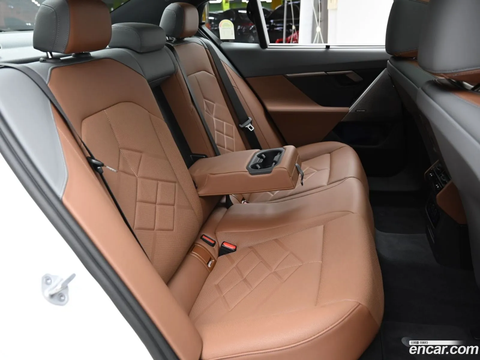 BMW 5 Series 2026 — 4
