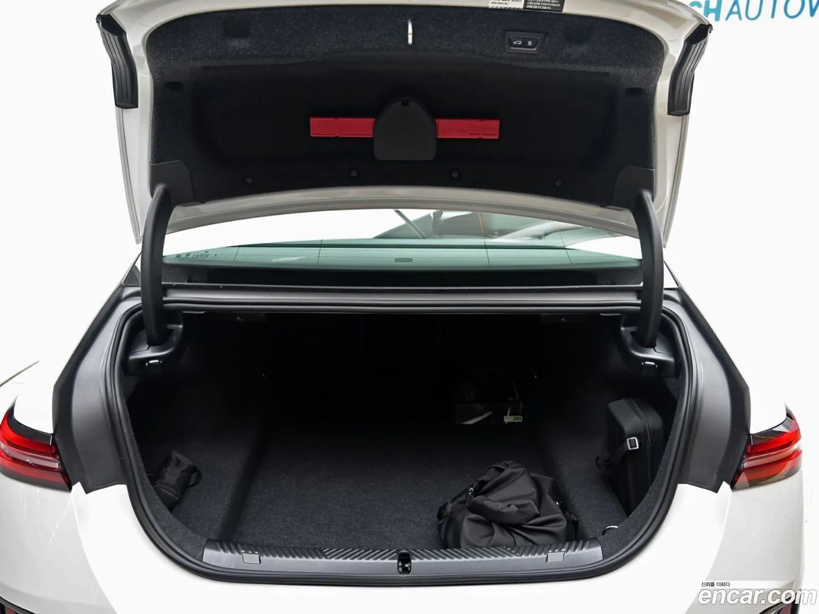 BMW 5 Series 2026 — 18