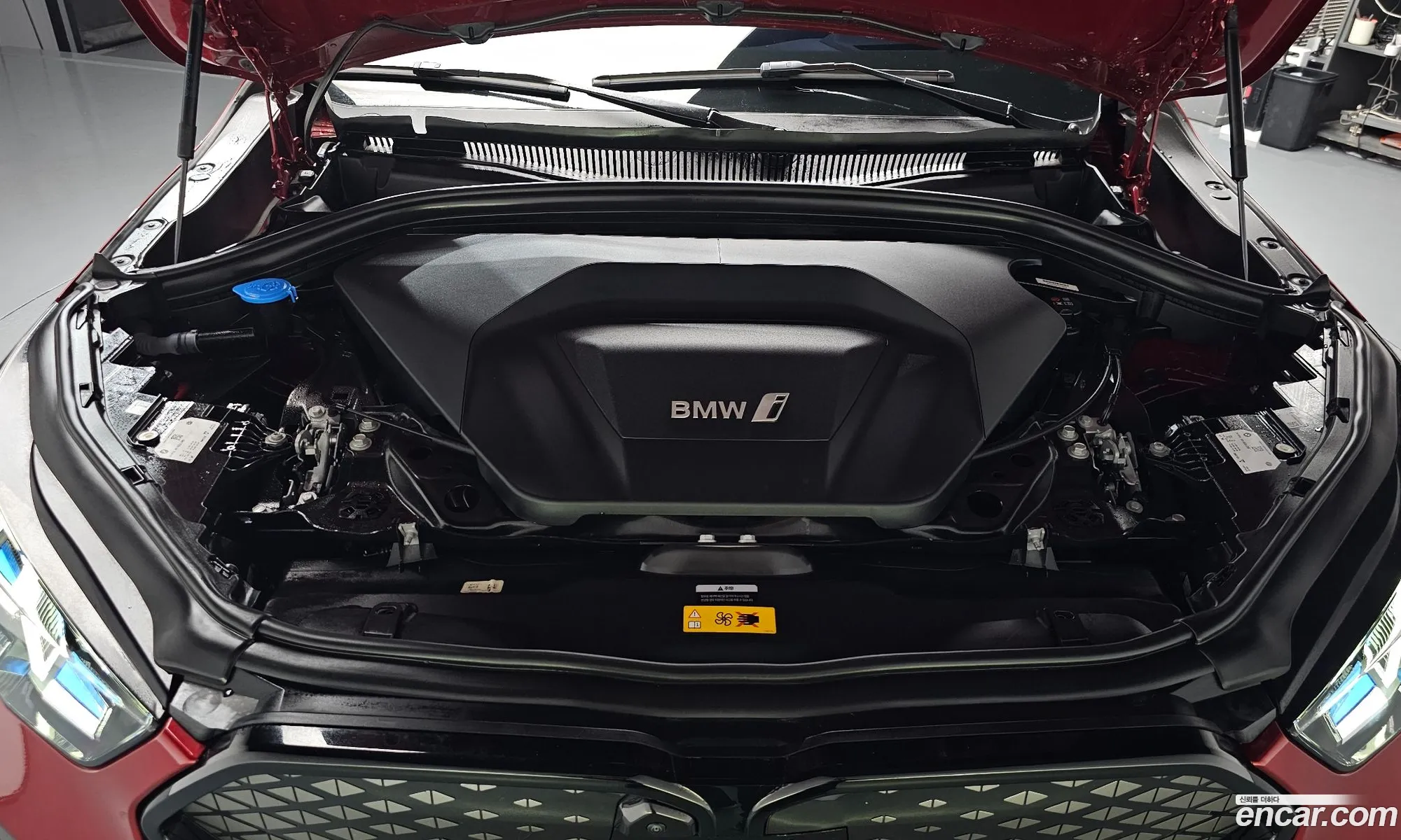 BMW iX2 2024 WBY51GM02R5Z72350 — 21