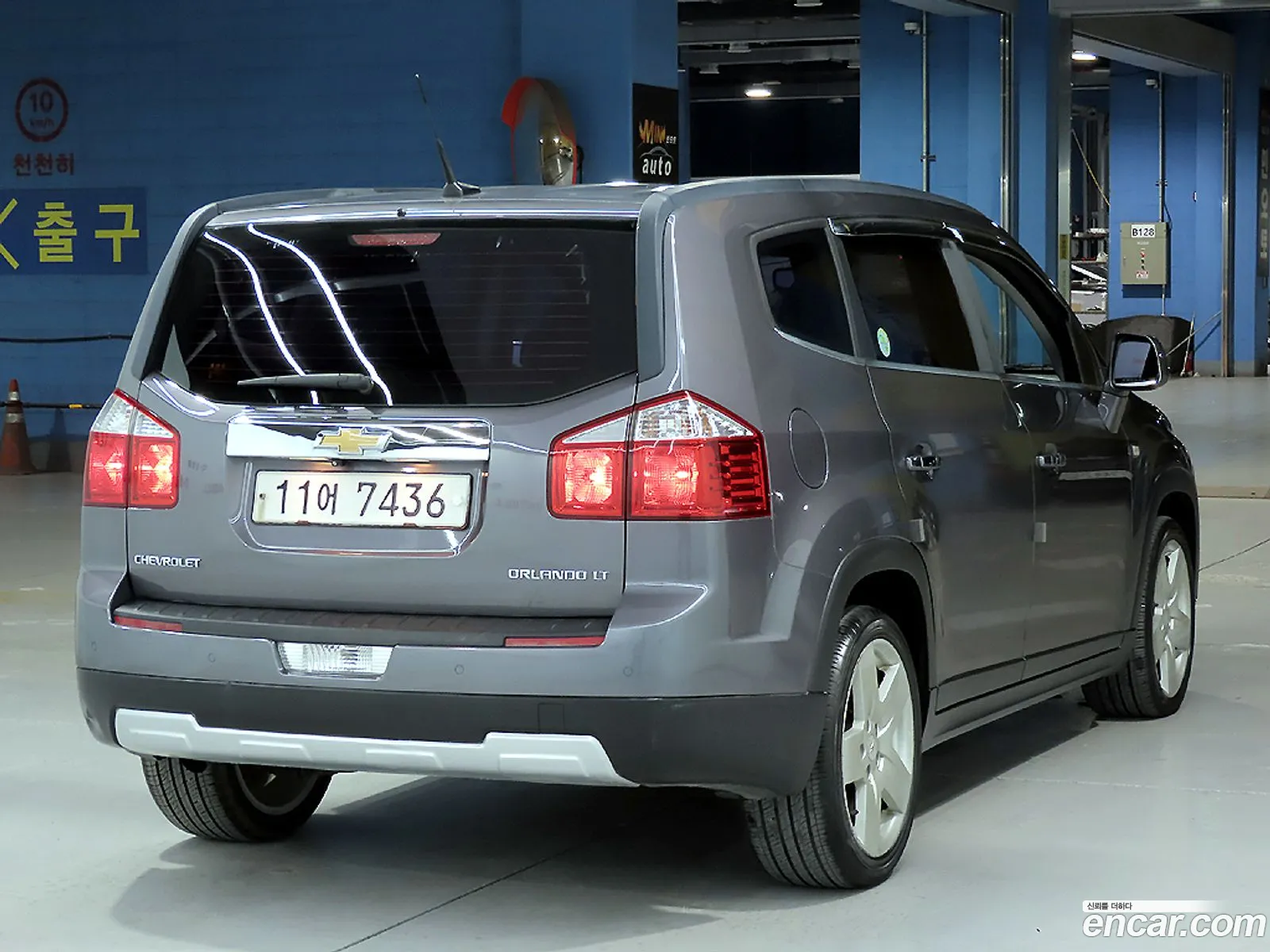 Chevrolet (GM Daewoo) Orlando 2012 — 17