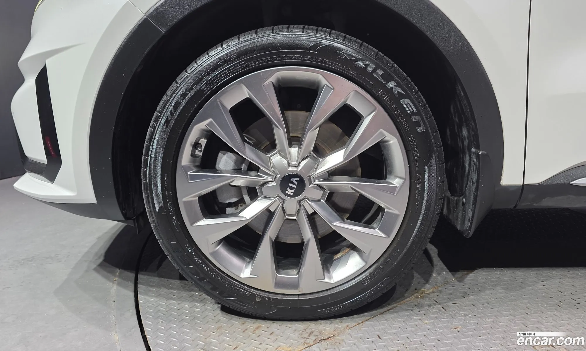 Kia Sorento 2021 KNARH81FGMA105363 — 6