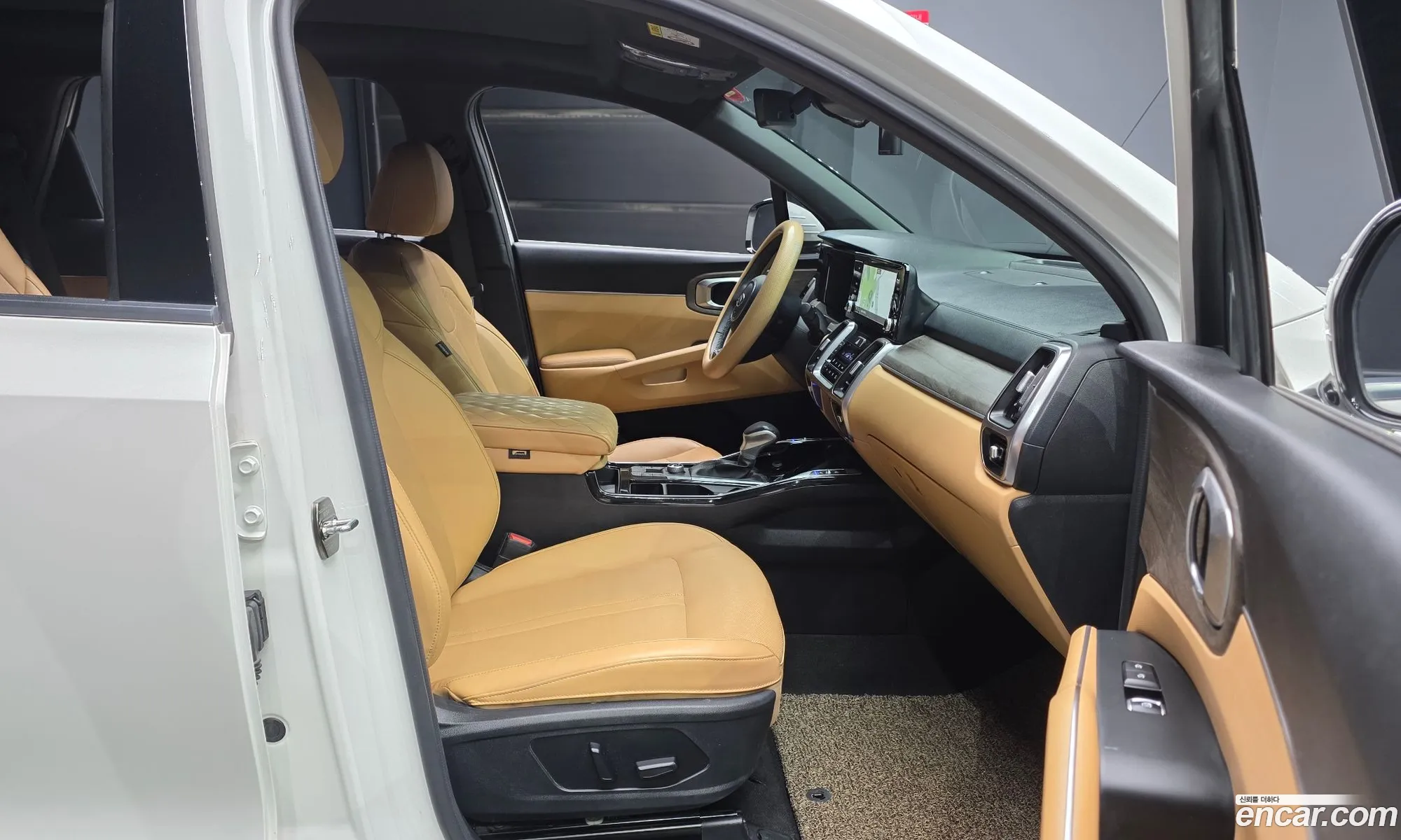 Kia Sorento 2021 KNARH81FGMA105363 — 18