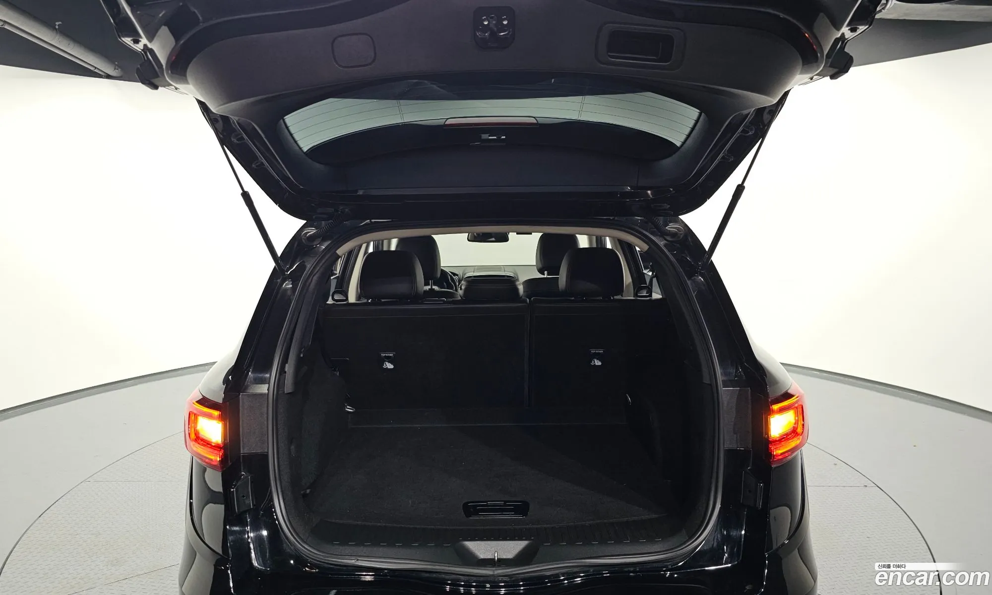 Renault Korea (Samsung) QM6 2018 KNME5C2B0JP008499 — 28