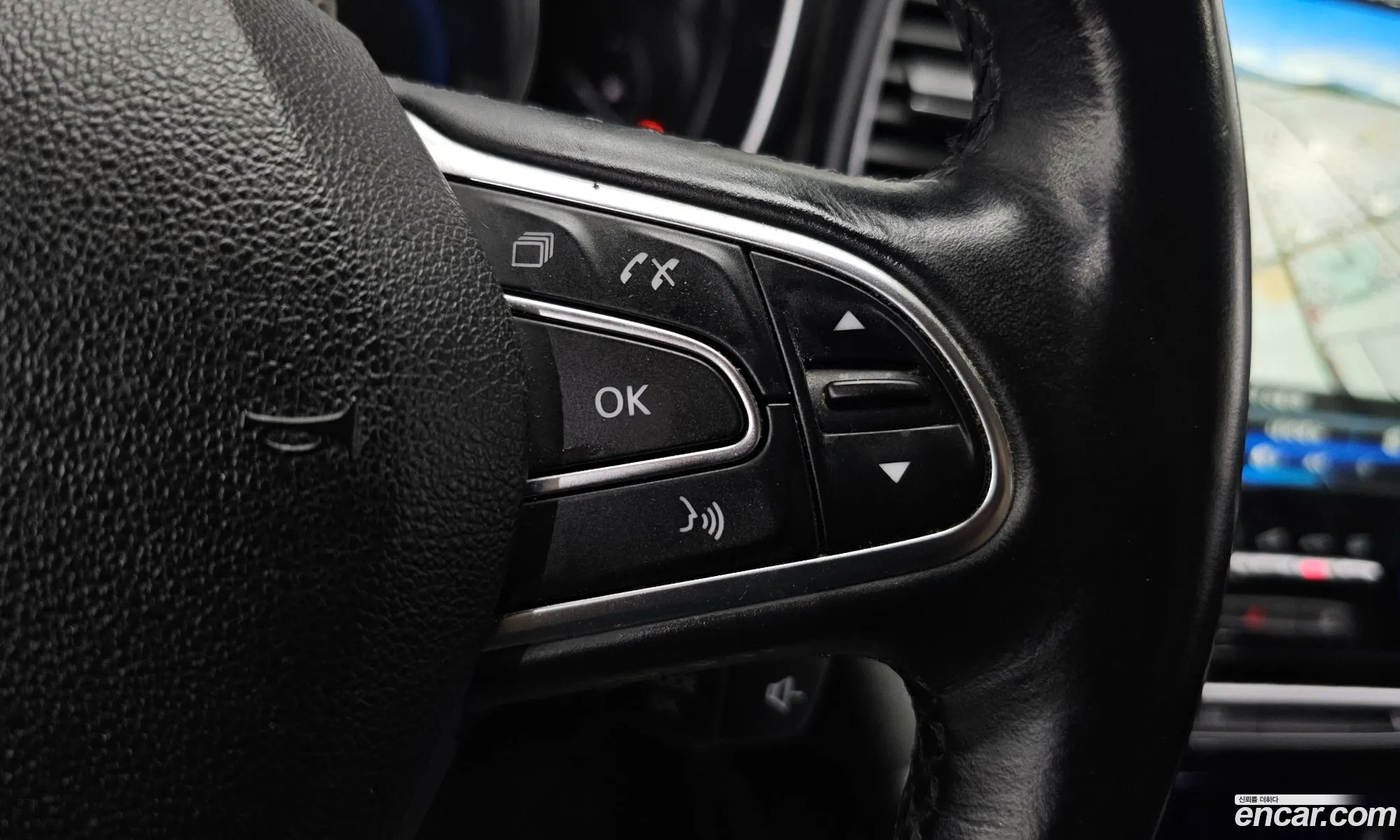 Renault Korea (Samsung) QM6 2018 KNME5C2B0JP008499 — 11
