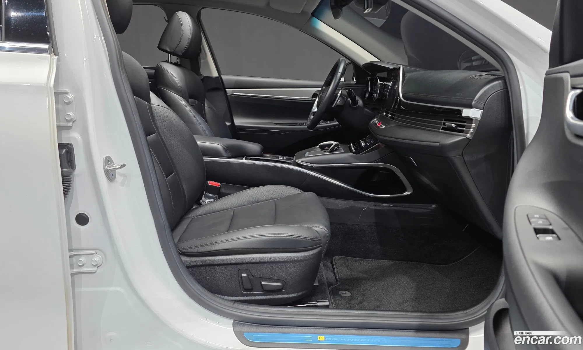 Hyundai Grandeur IG 2022 — 15