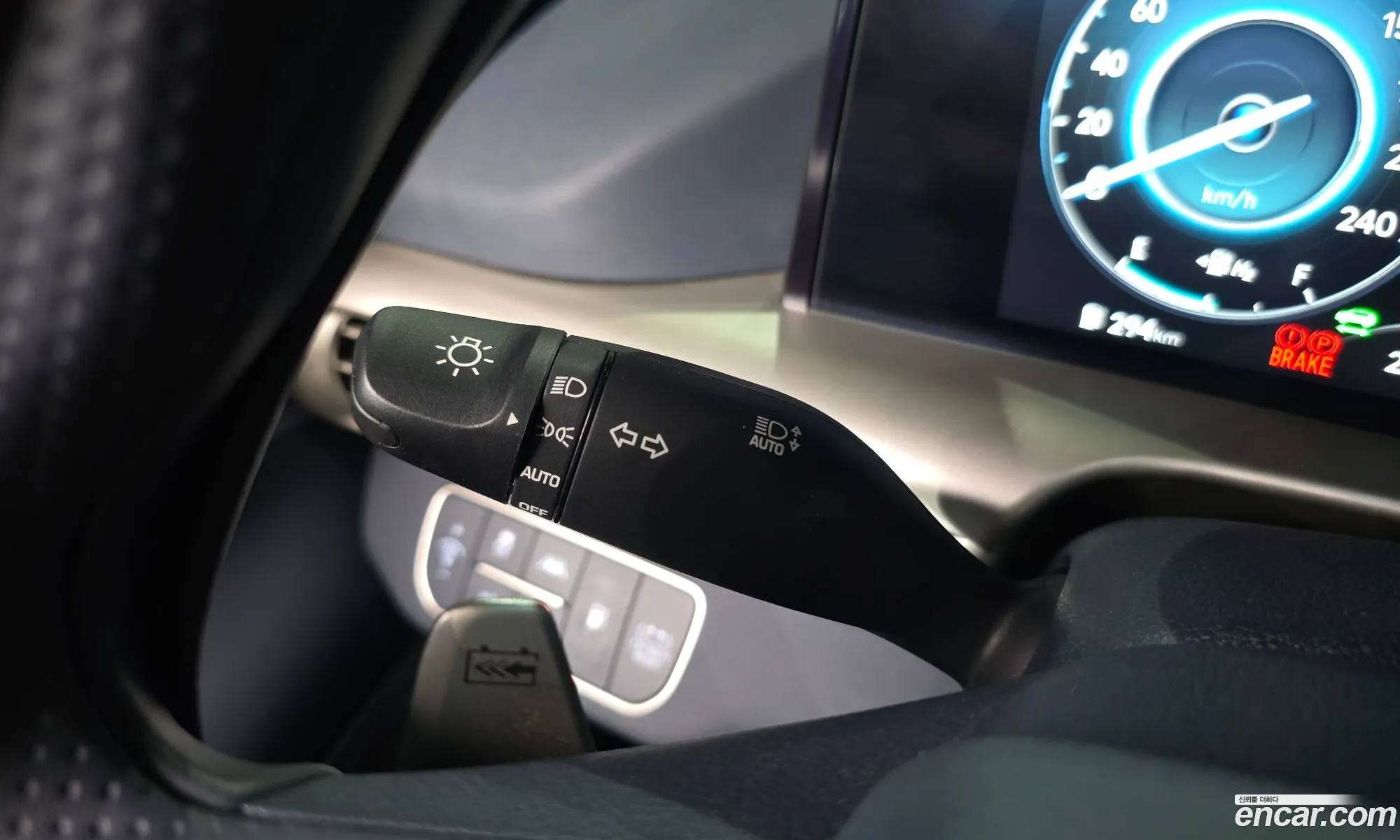 Hyundai Nexo 2023 KMHJ7816FRU035259 — 4