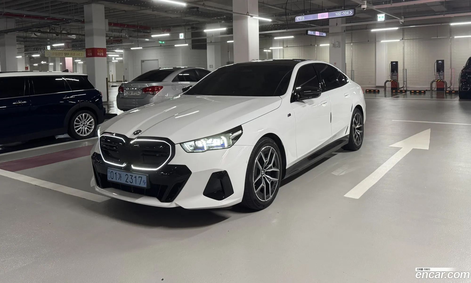 BMW i5