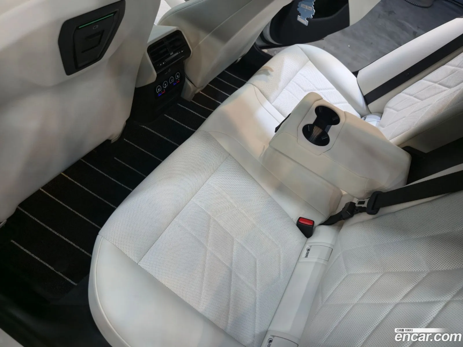 BMW i5 2025 — 11