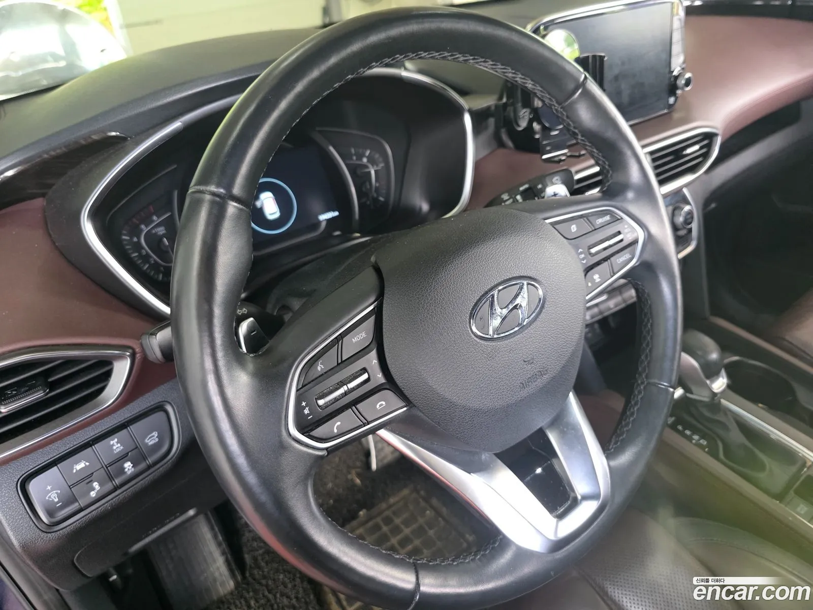 Hyundai Santa Fe TM 2018 — 2