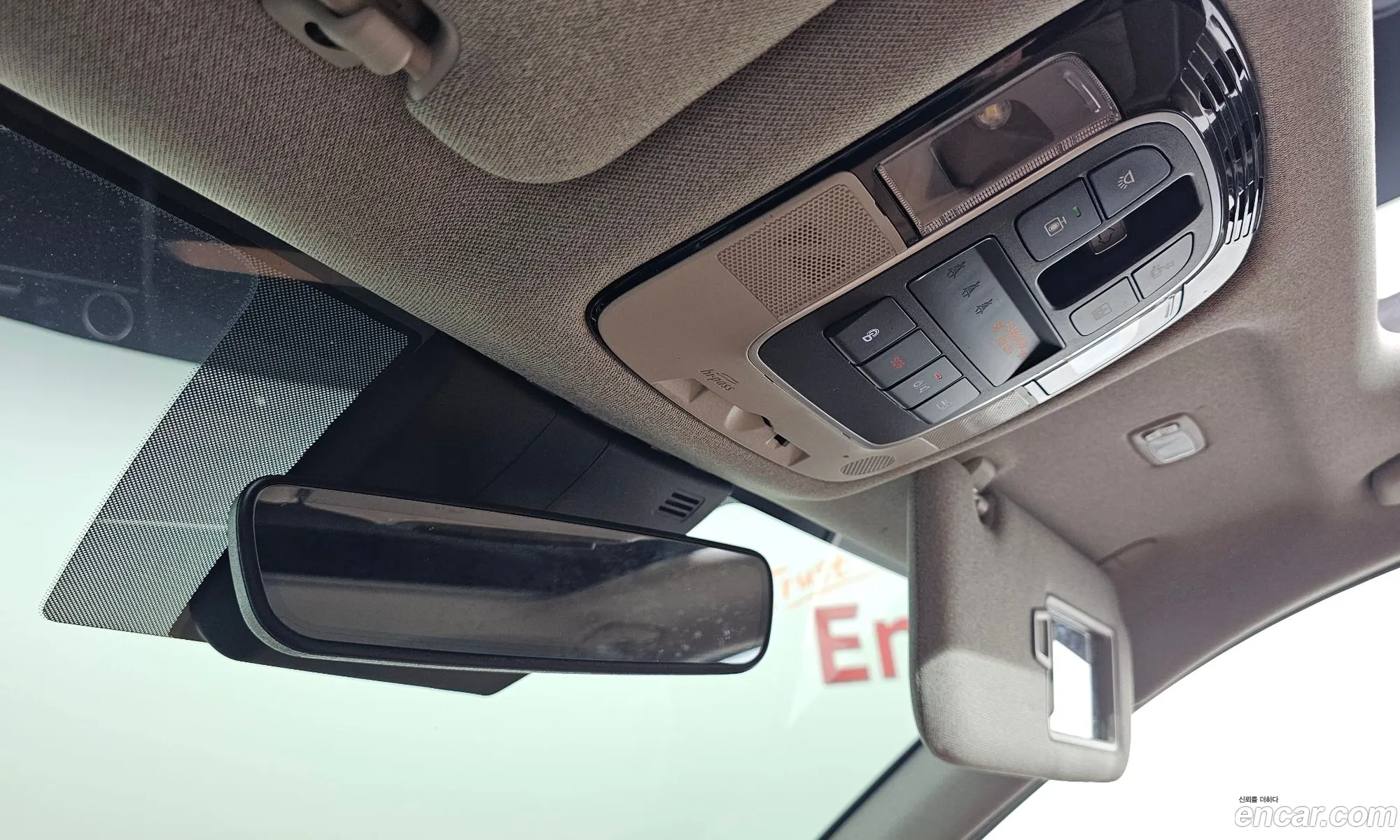 Hyundai Sonata 2019 KMHL241EBLA019505 — 2