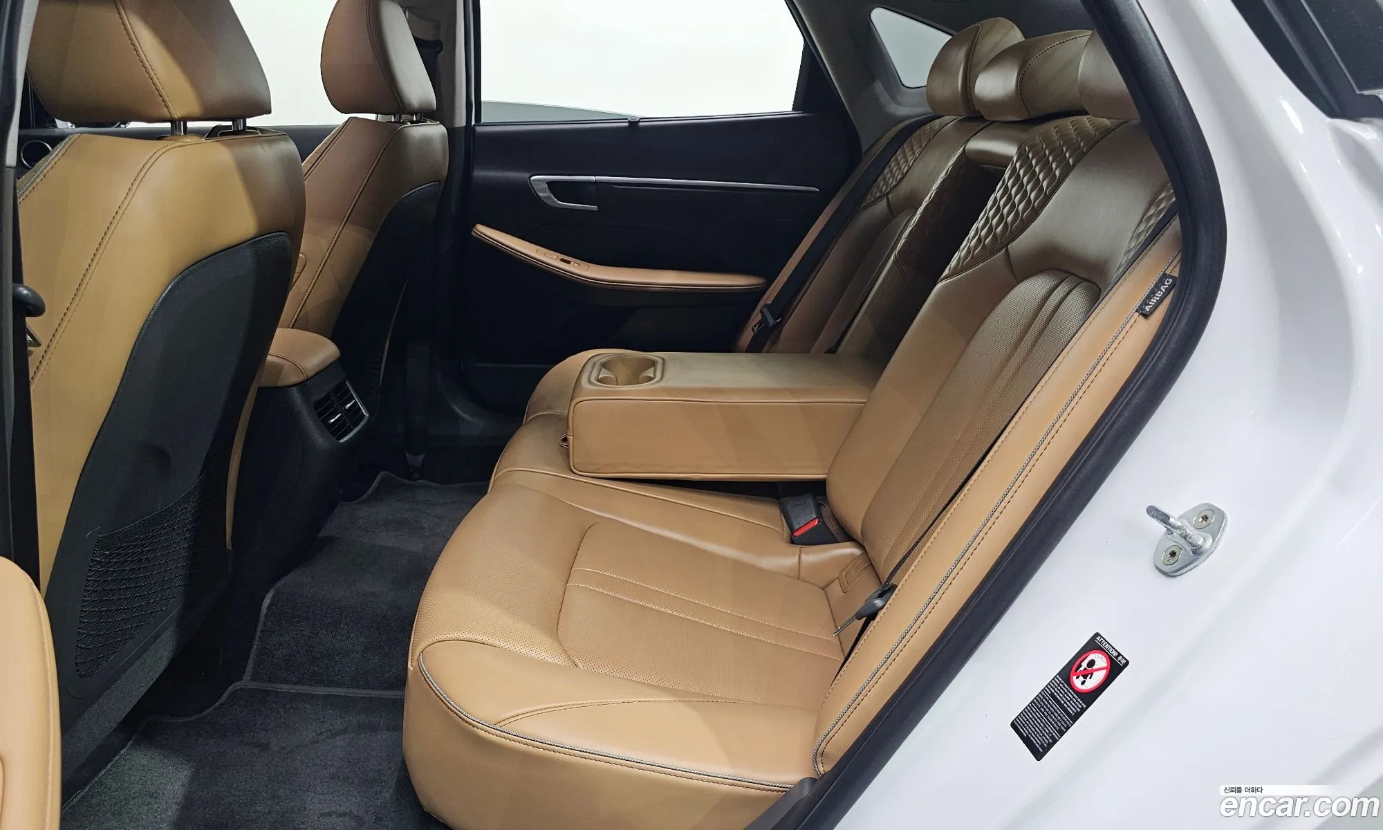 Hyundai Sonata 2019 KMHL241EBLA019505 — 19