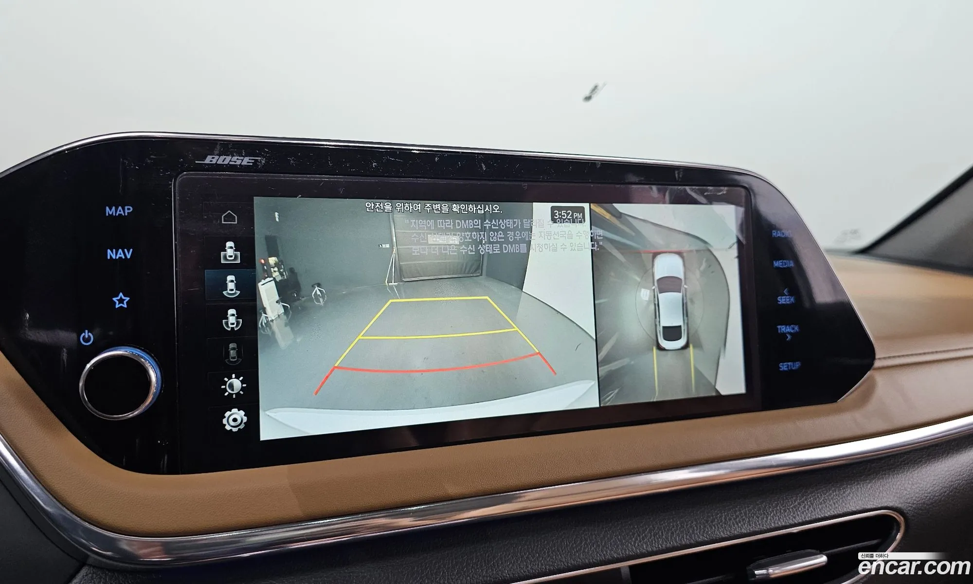Hyundai Sonata 2019 KMHL241EBLA019505 — 24