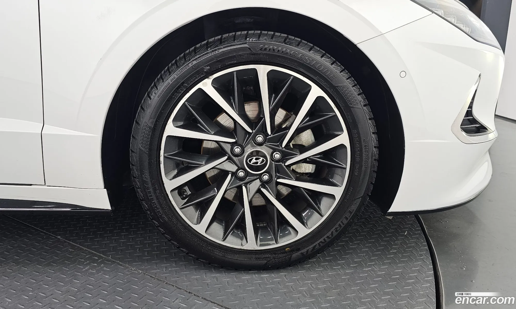 Hyundai Sonata 2019 KMHL241EBLA019505 — 14