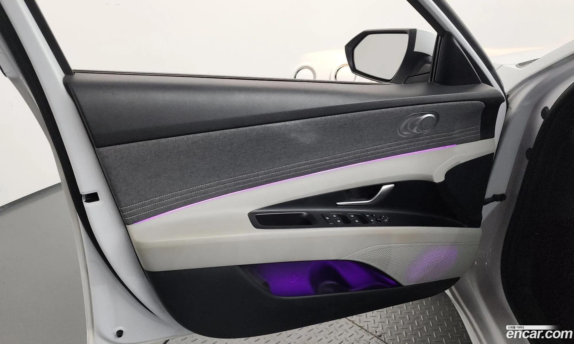 Hyundai Elantra 2021 — 21