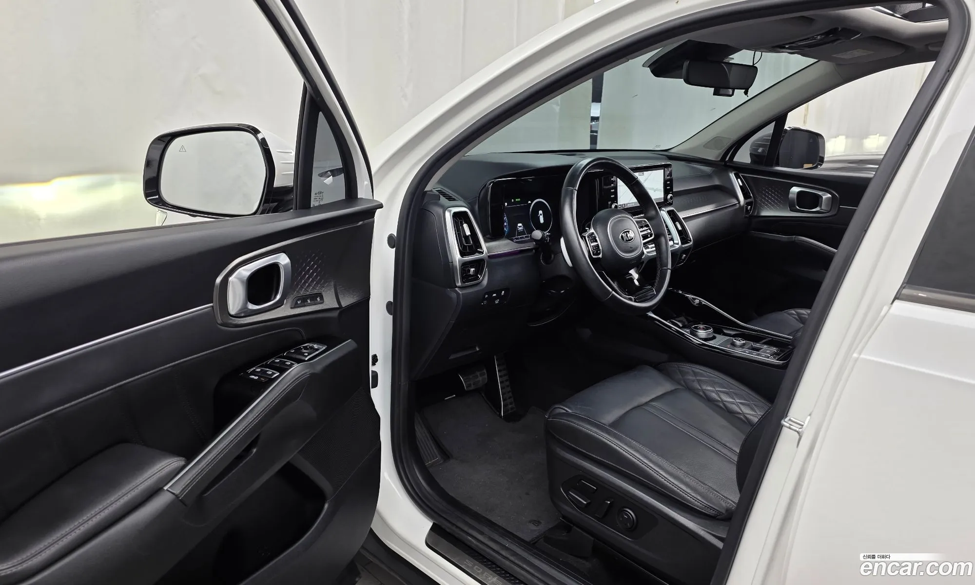 Kia Sorento 2021 KNARM81FHMA115531 — 20