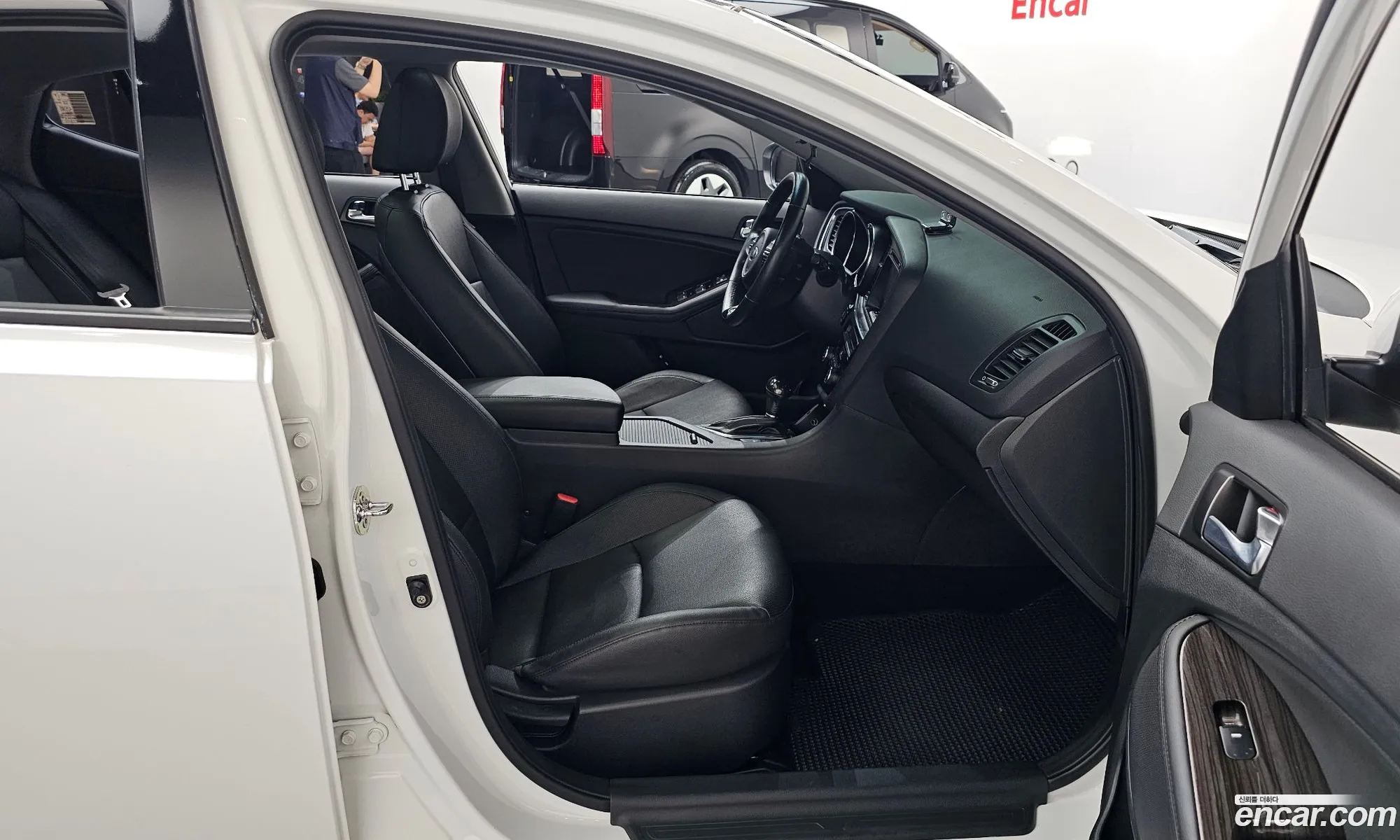 Kia K5 2013 — 26