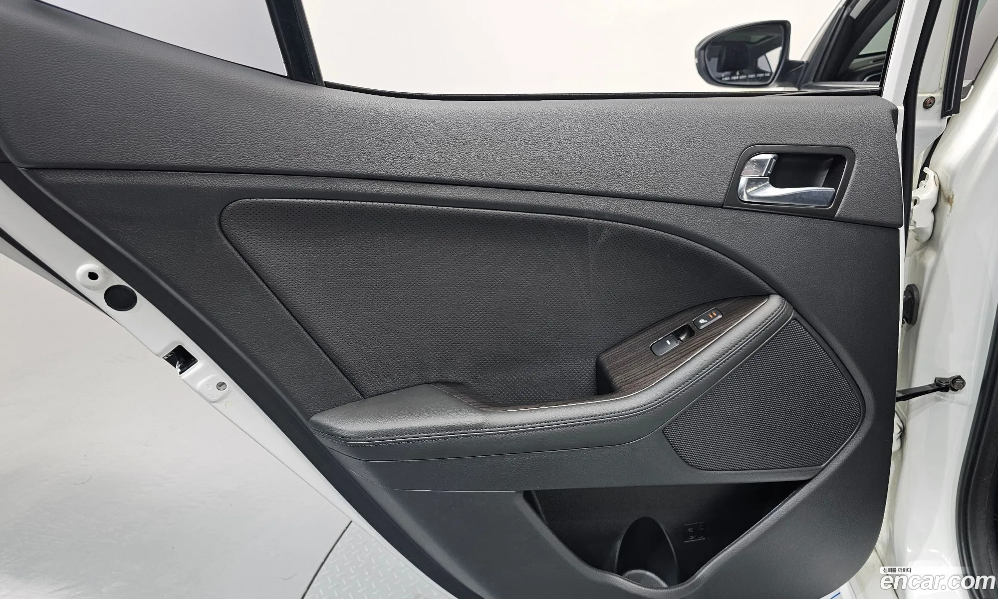 Kia K5 2013 — 13