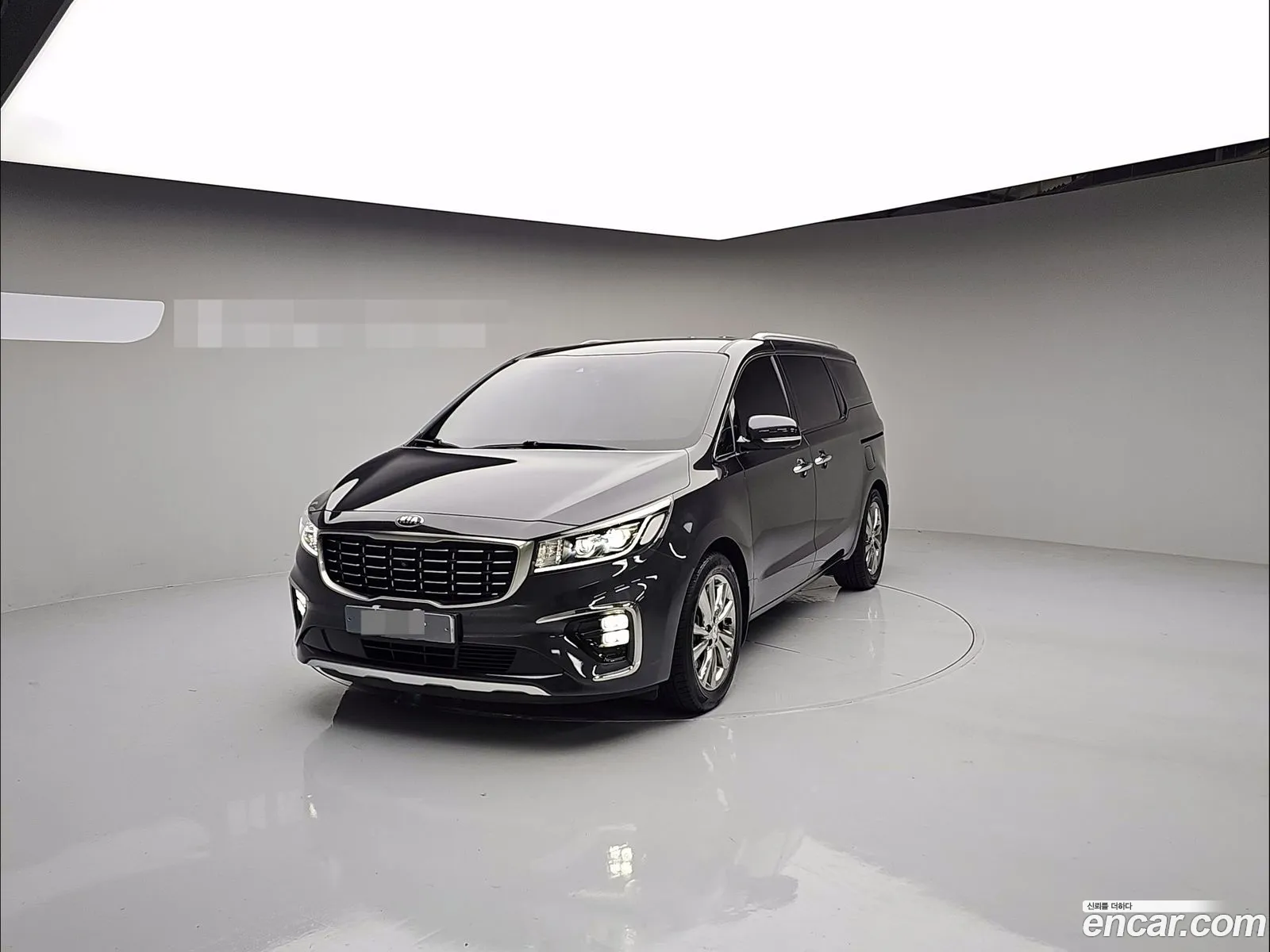 Kia Carnival 2019 — 8