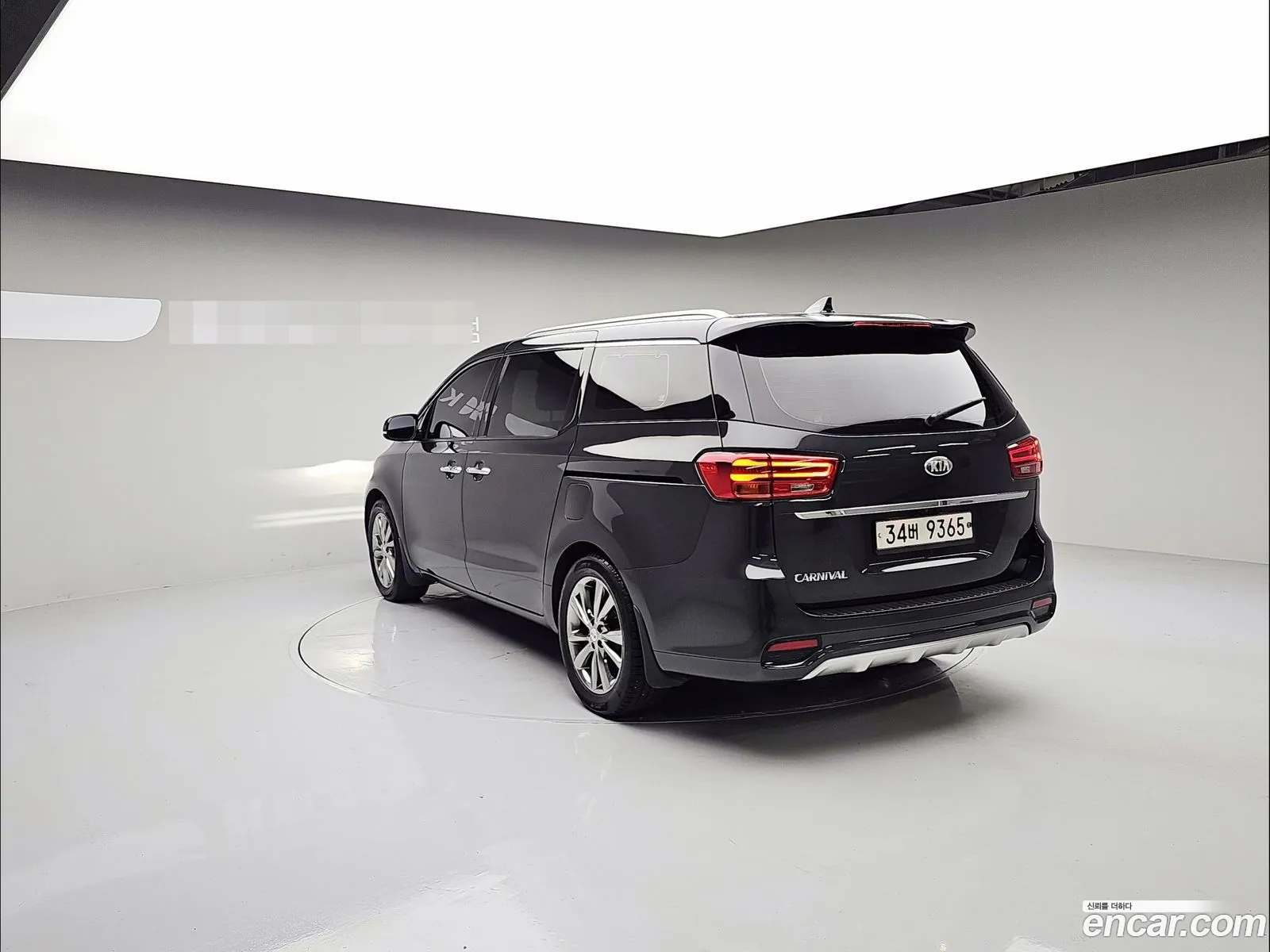 Kia Carnival 2019 — 11